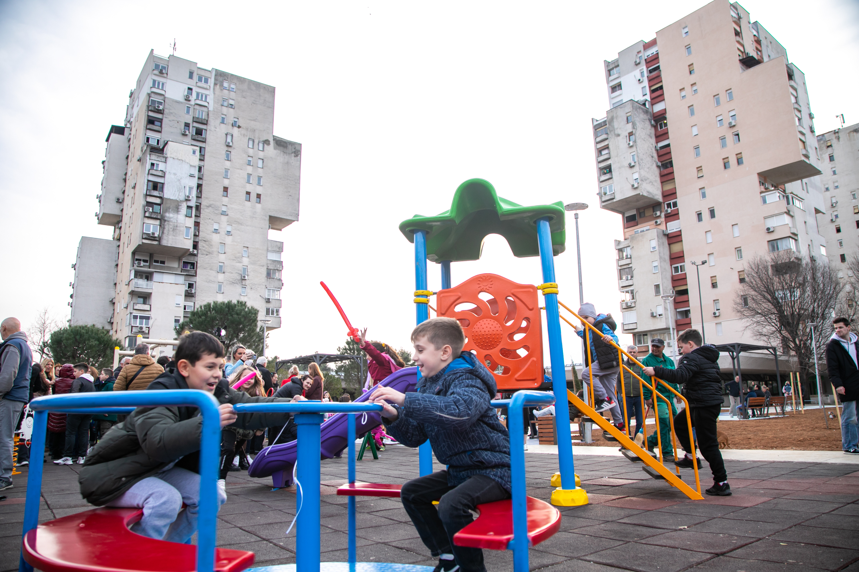 Blok V dobio parkovsku površinu na preko 5.000m2