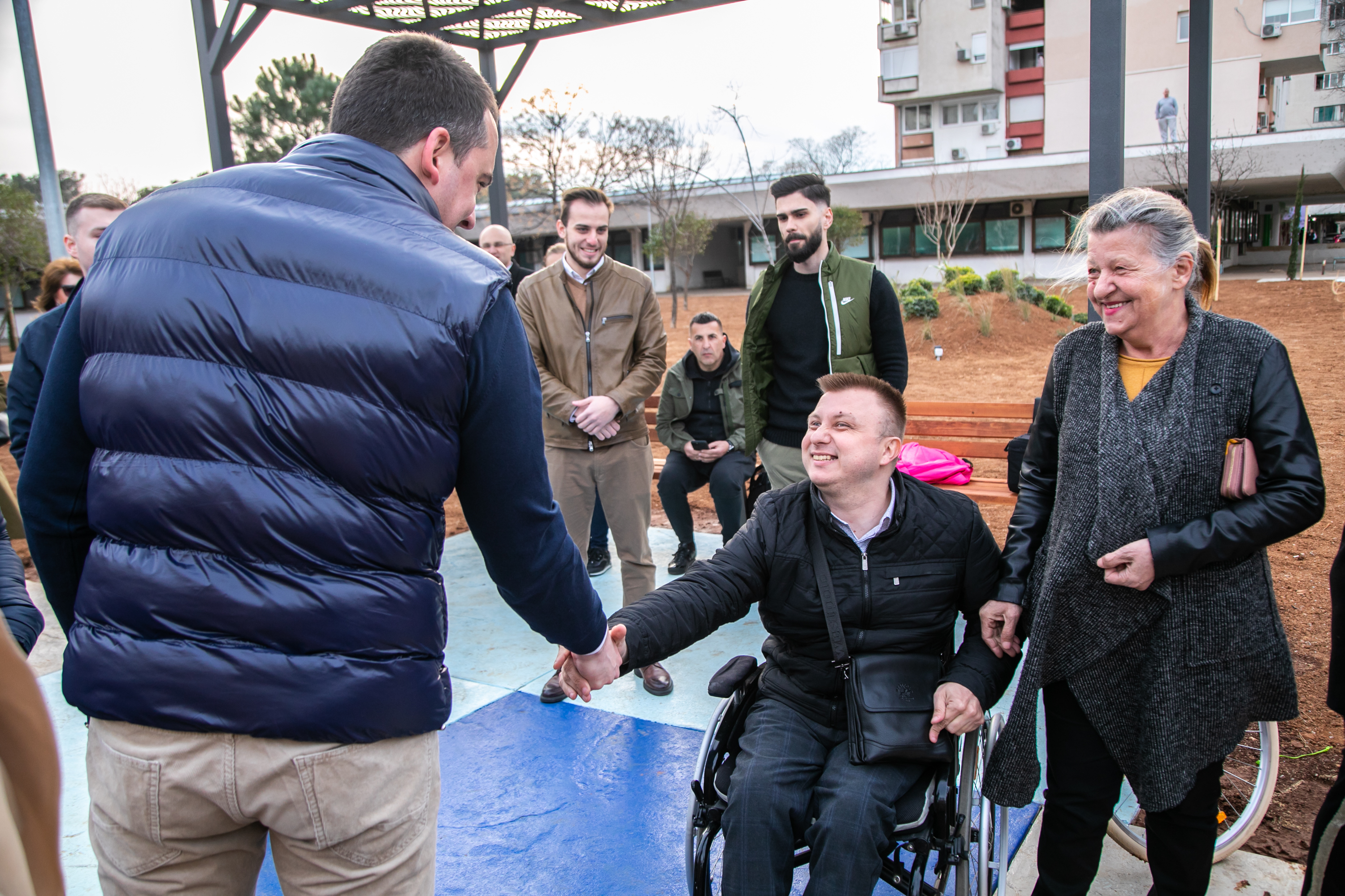 Blok V dobio parkovsku površinu na preko 5.000m2