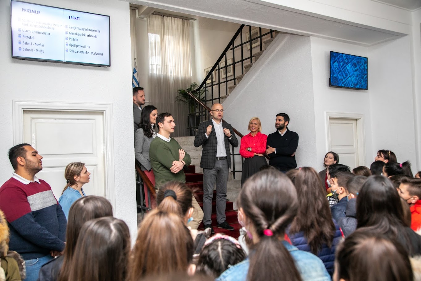 Gradonačelnik Podgorice ugostio učenike OŠ “Dr Dragiša Ivanović”