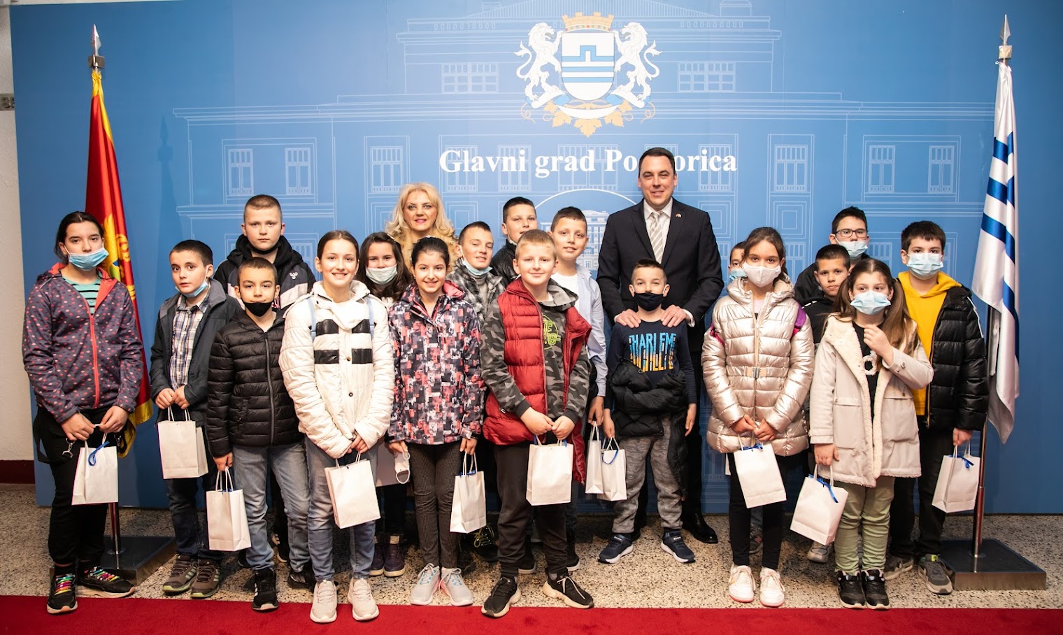 Gradonačelnik Podgorice ugostio učenike OŠ “Dr Dragiša Ivanović”