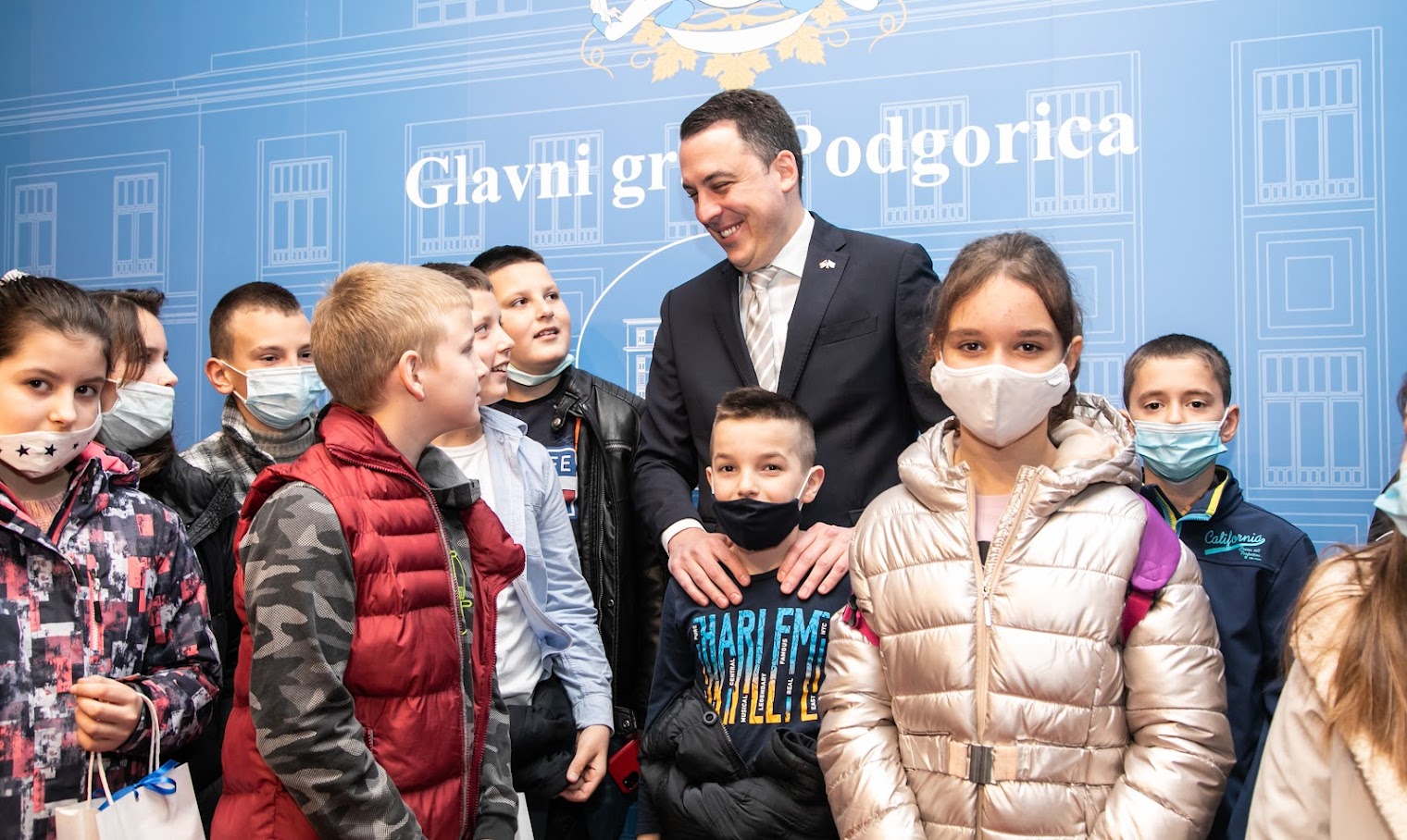 Gradonačelnik Podgorice ugostio učenike OŠ “Dr Dragiša Ivanović”