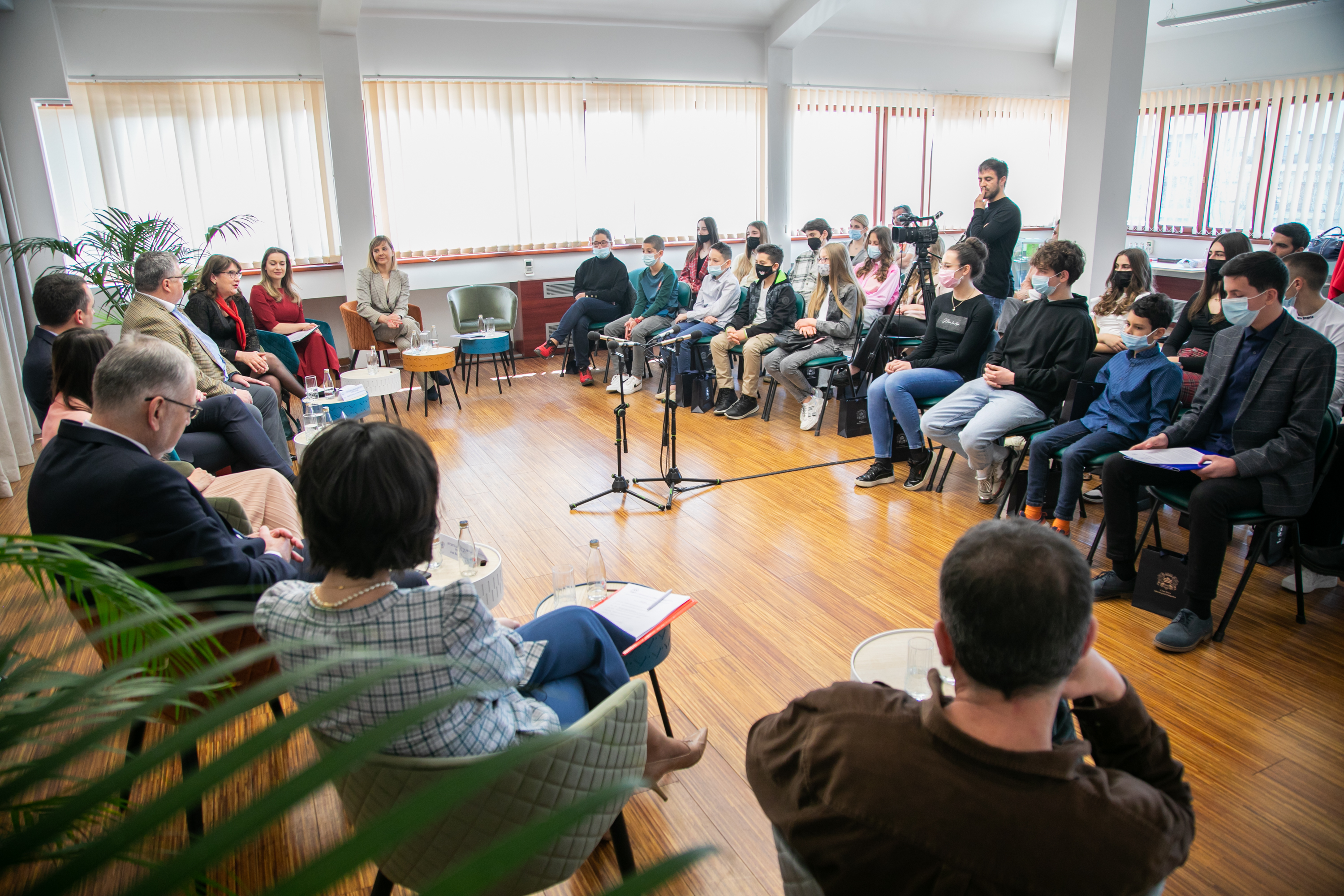 Vuković sa članovima Dječjeg parlamenta: Čuvajmo Podgoricu jer je ona naš zajednički dom