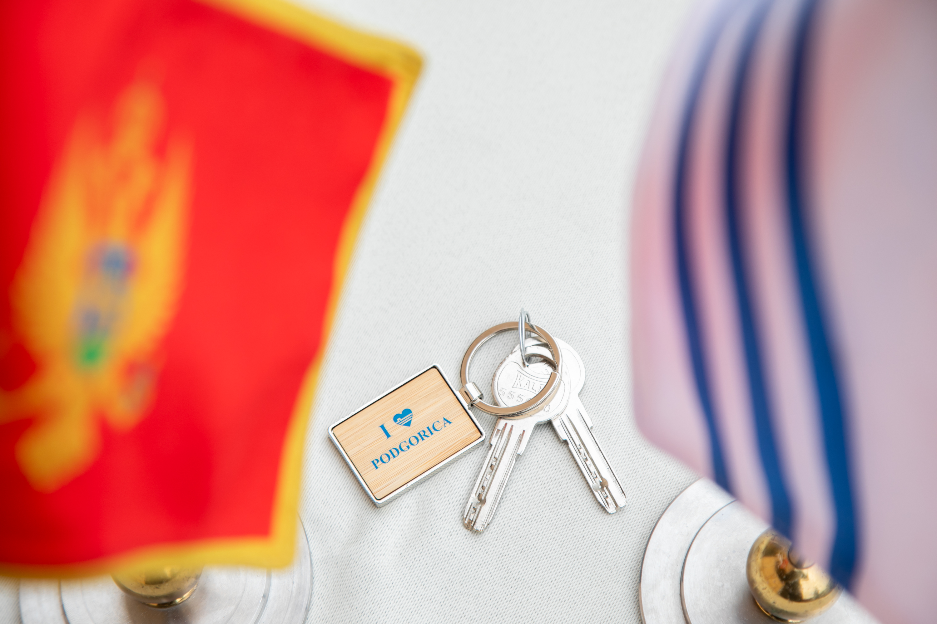 Vuković uručio ključeve: Stambeno pitanje riješio još 91 radnik naših preduzeća