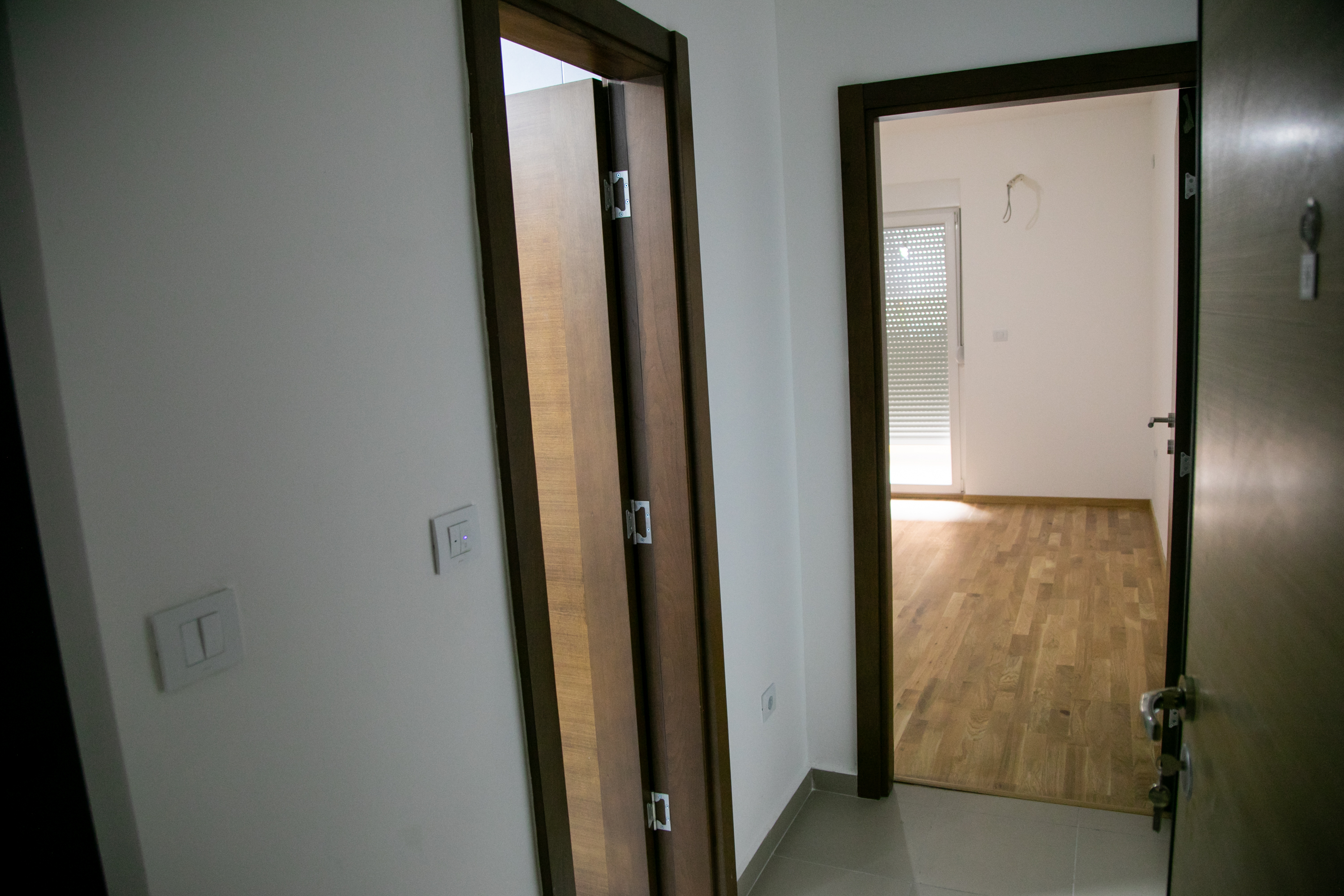 Vuković uručio ključeve: Stambeno pitanje riješio još 91 radnik naših preduzeća