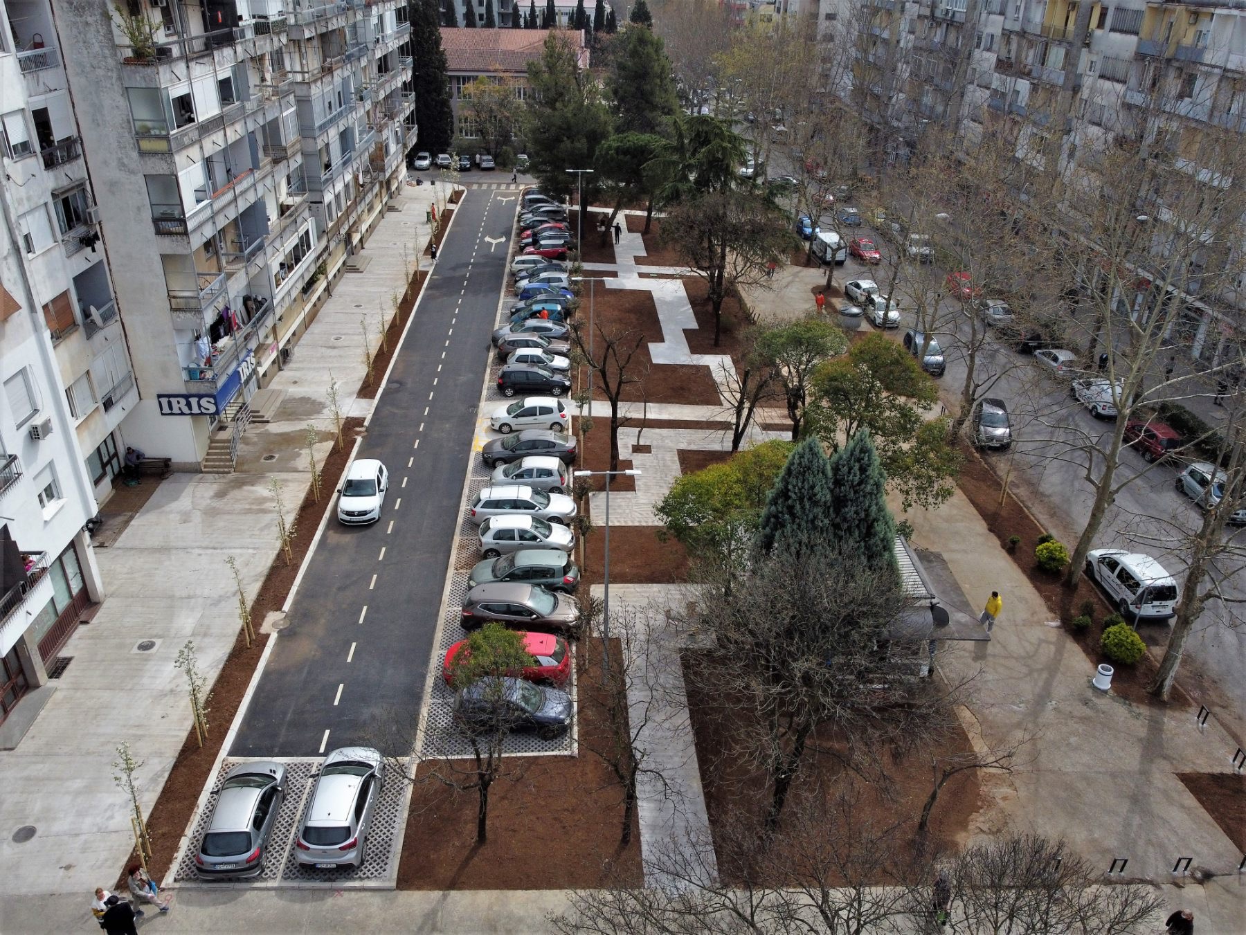 Uređen kutak u Ulici Vasa Raičkovića rezultat saradnje Glavnog grada, studenata i lokalne zajednice