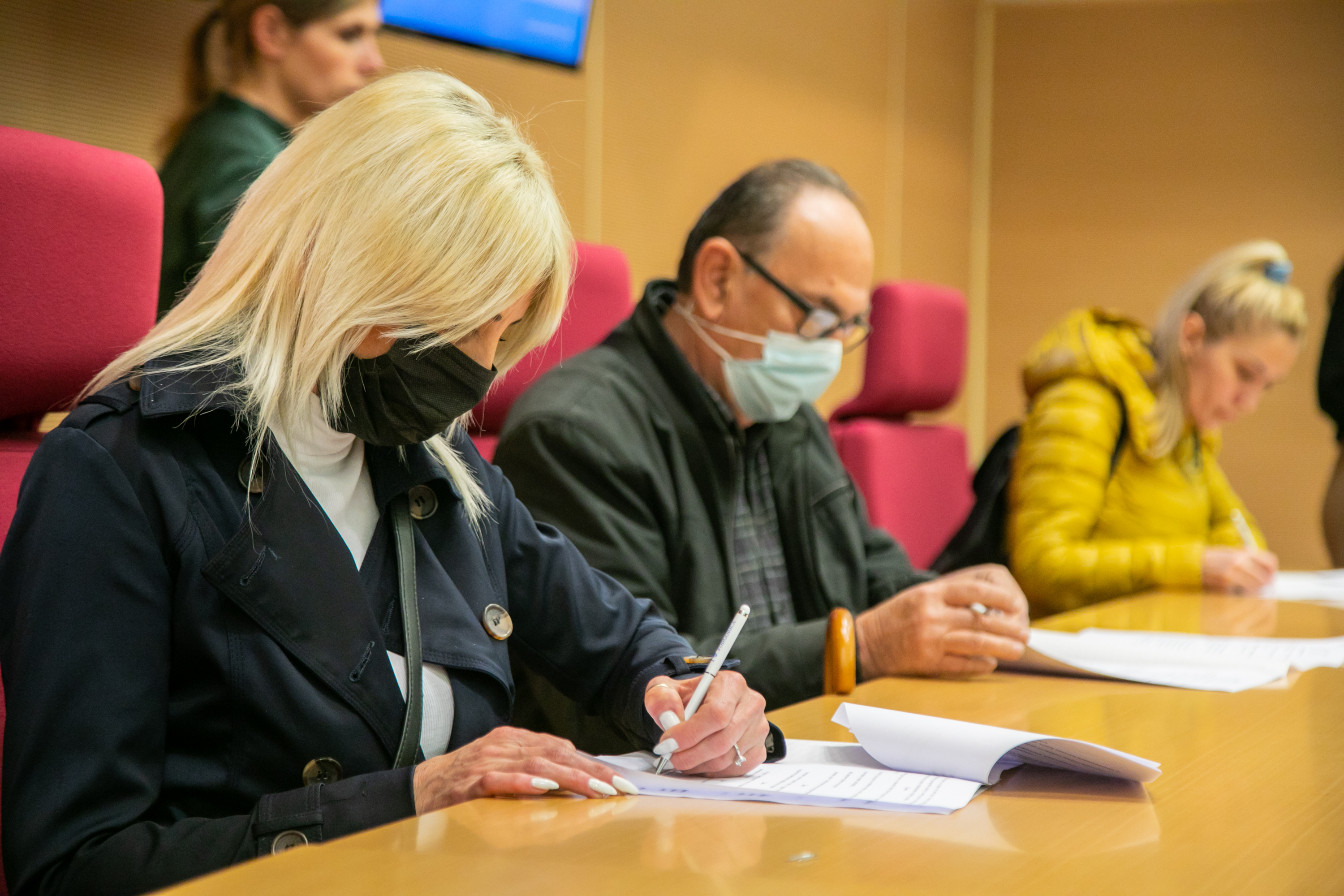 Potpisani ugovori; Podstanari izuzetno zadovoljni podrškom Glavnog grada