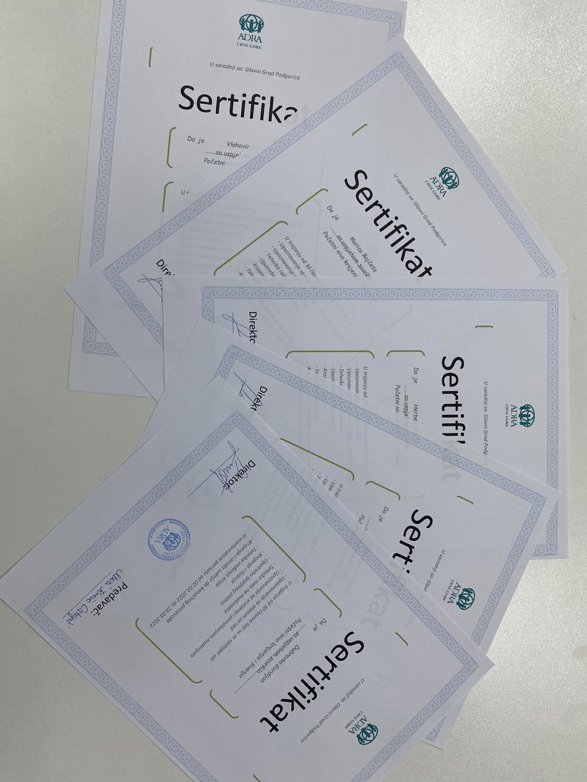 Završen treći ciklus obuke za rad na šivaćim mašinama za pripadnice socijalno ranjivih kategorija društva