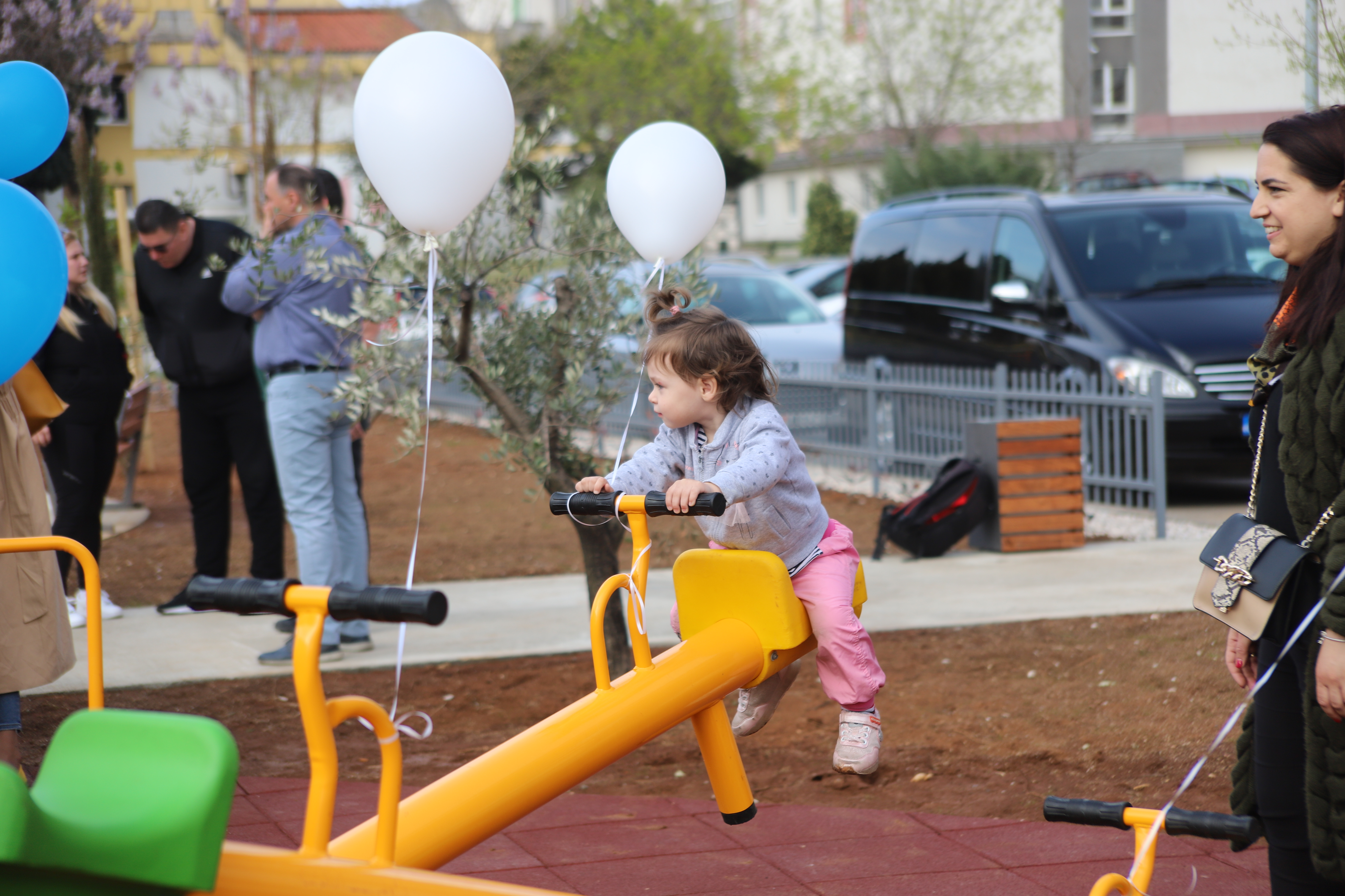 Uređena zelena površina i dječje igralište i u City kvartu