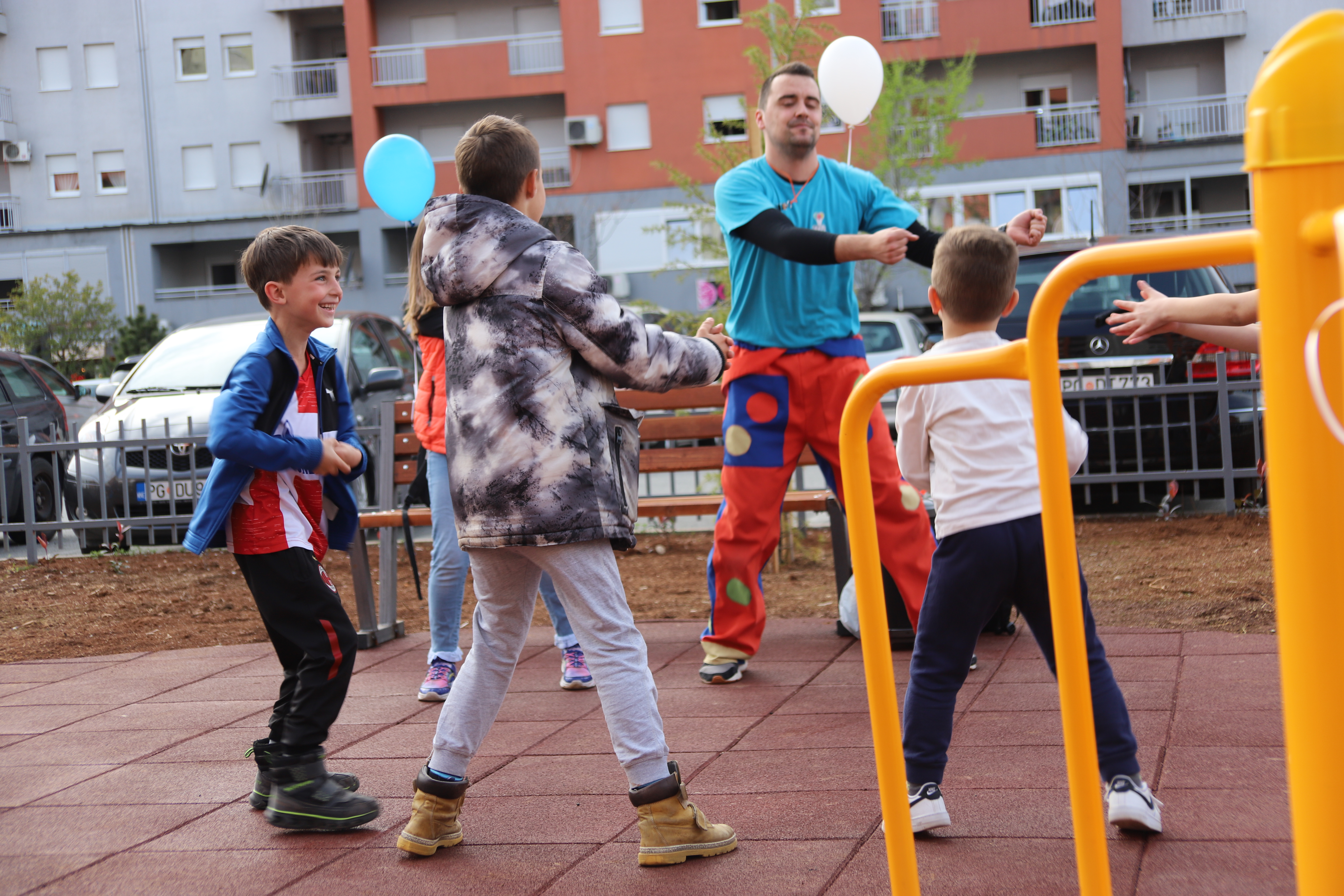Uređena zelena površina i dječje igralište i u City kvartu