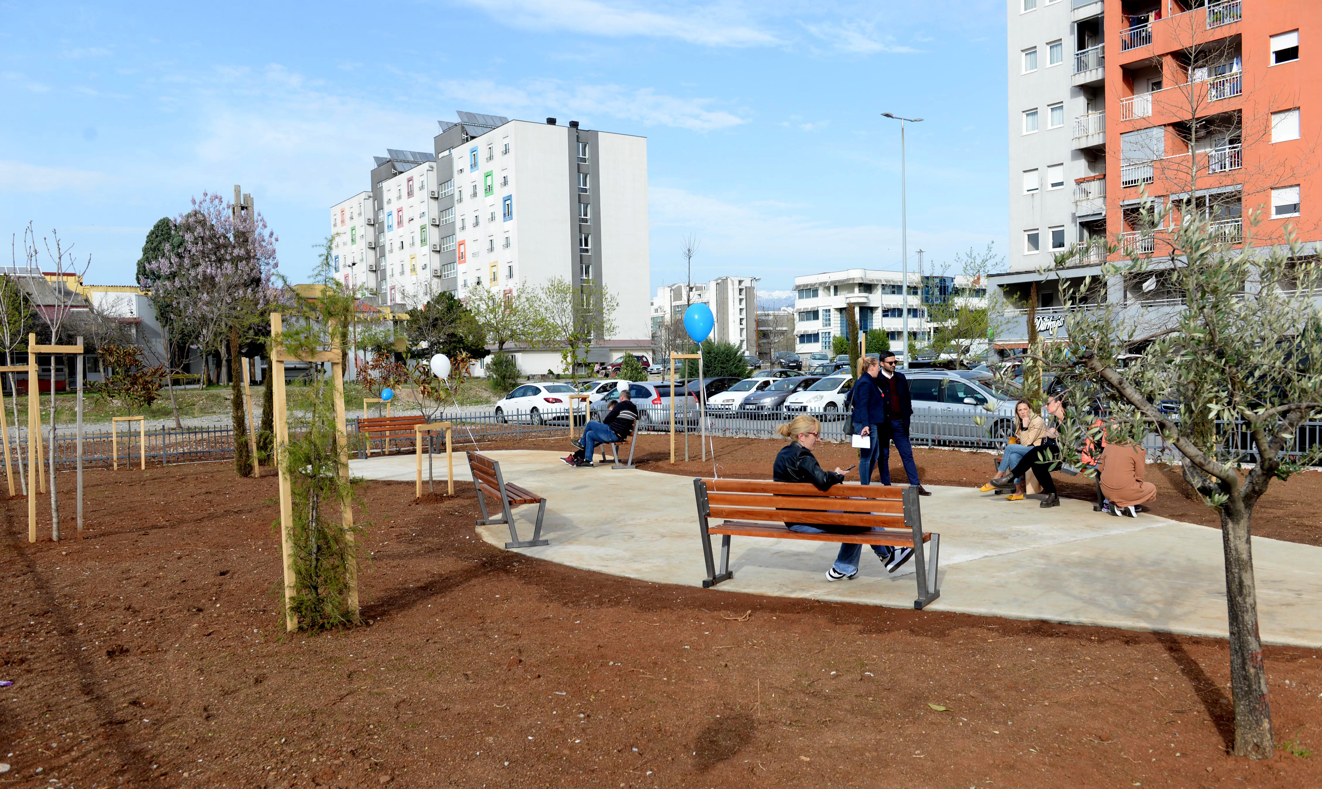 Uređena zelena površina i dječje igralište i u City kvartu