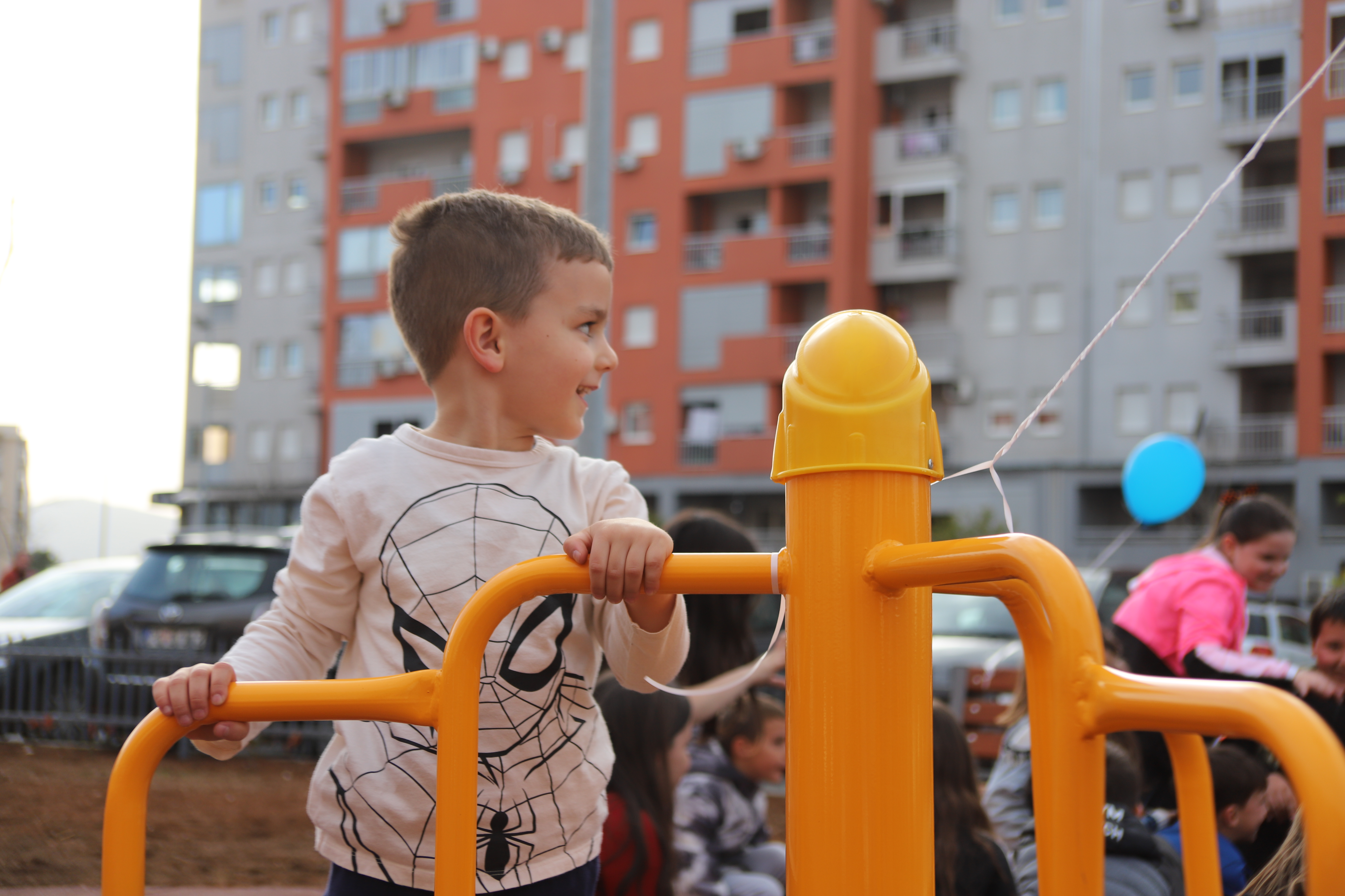 Uređena zelena površina i dječje igralište i u City kvartu