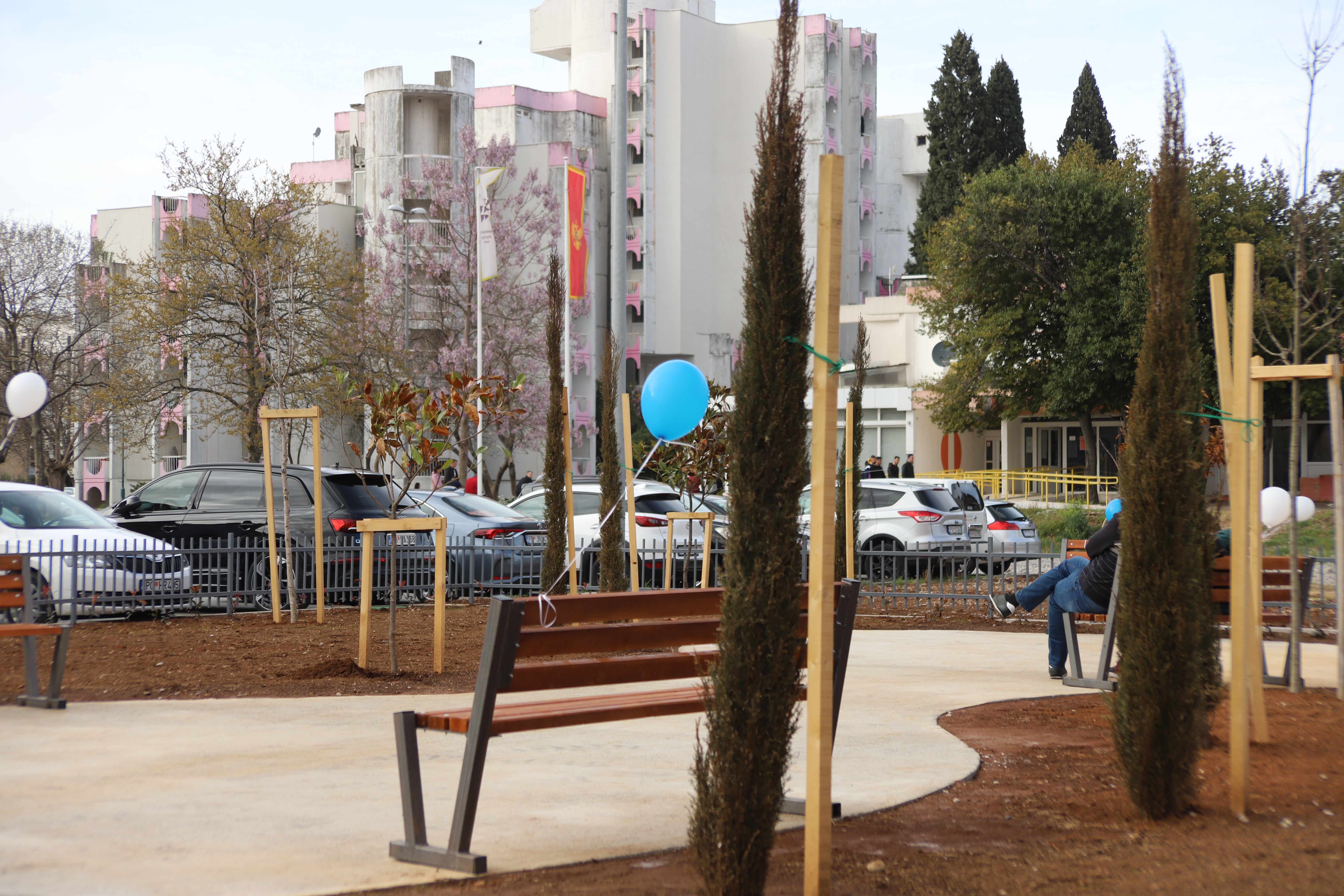 Uređena zelena površina i dječje igralište i u City kvartu