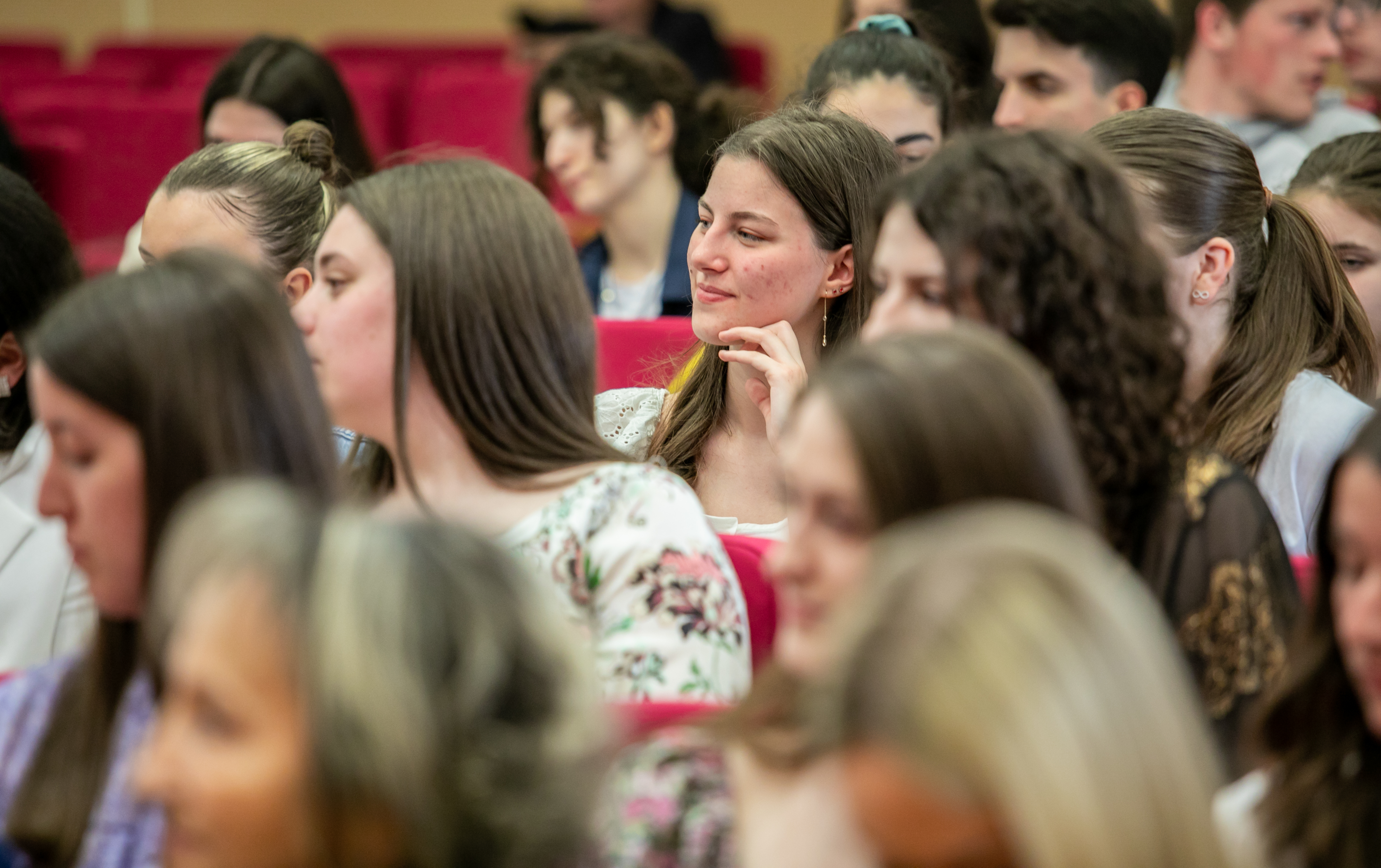 Održano Omladinsko veče; Vuković: Mladi dobijaju novo mjesto za okupljanje i druženje u centru grada