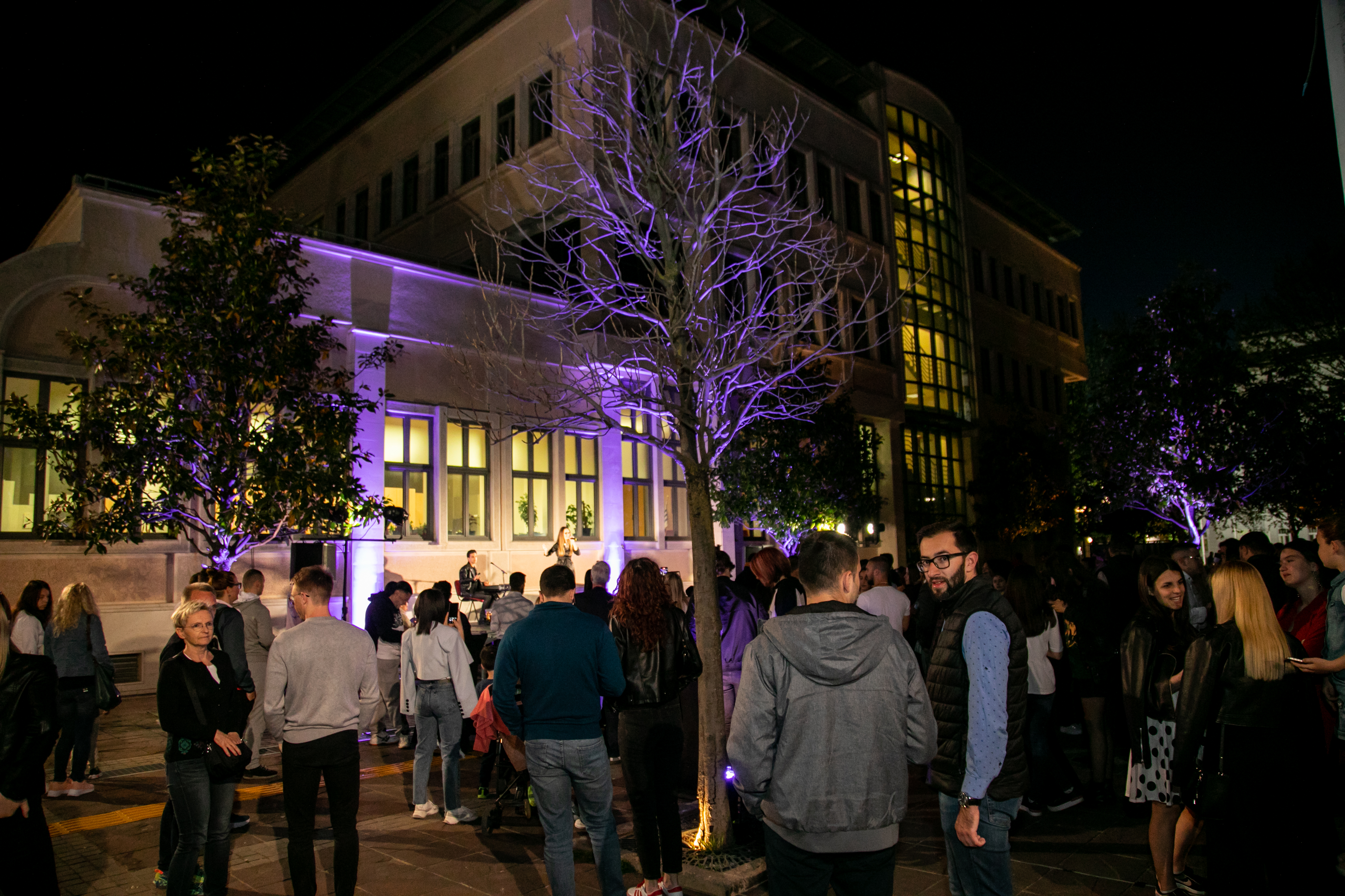 Održano Omladinsko veče; Vuković: Mladi dobijaju novo mjesto za okupljanje i druženje u centru grada