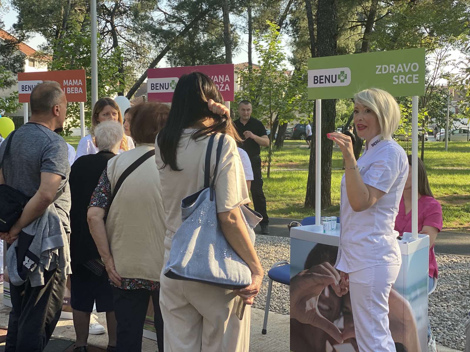 Manifestacija “Za našu Podgoricu i zdravu porodicu” okupila brojne sugrađane
