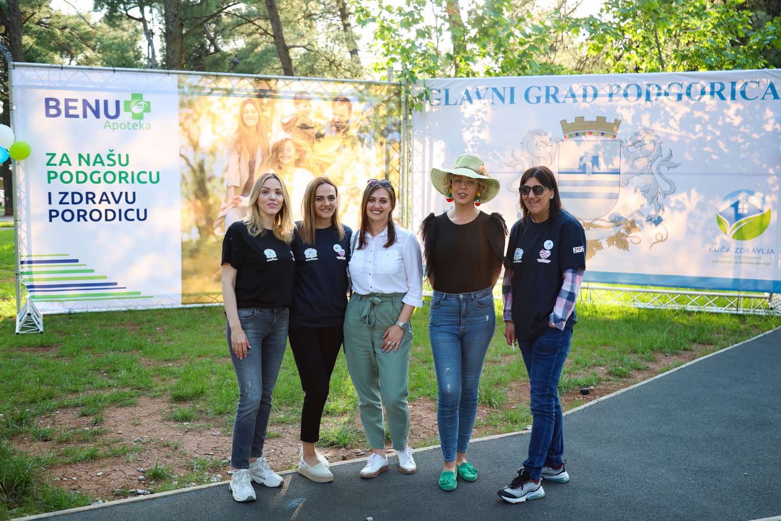 Manifestacija “Za našu Podgoricu i zdravu porodicu” okupila brojne sugrađane