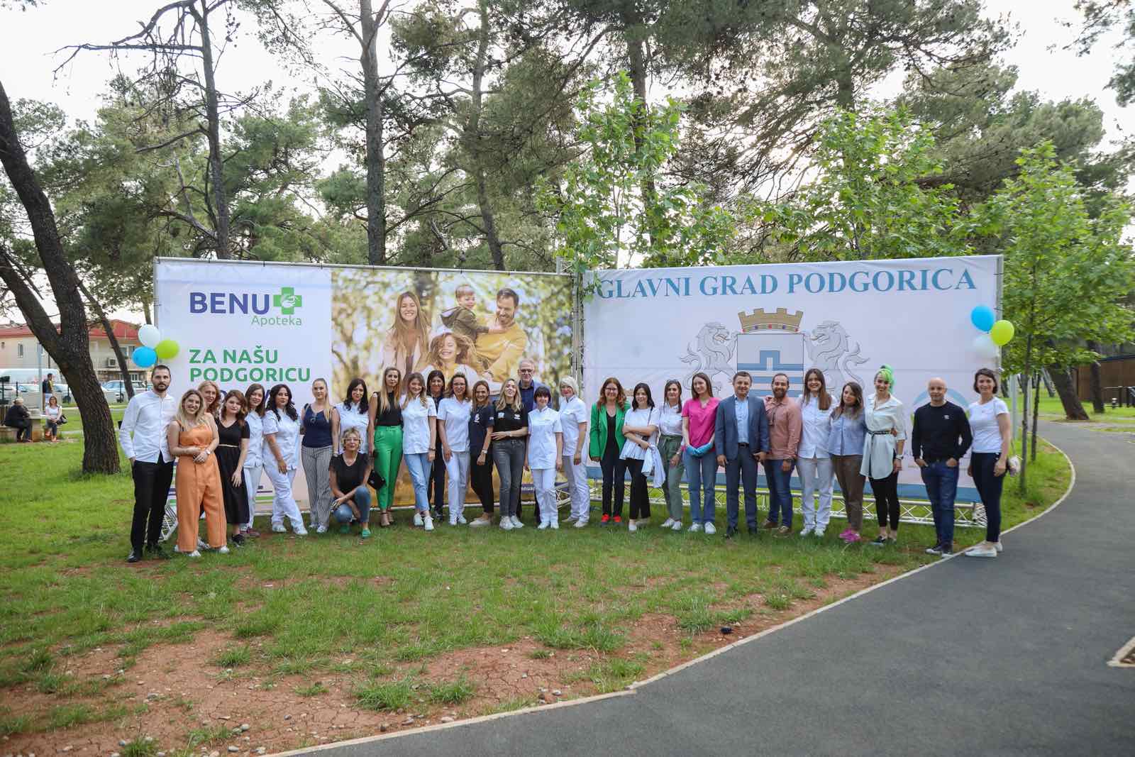 Manifestacija “Za našu Podgoricu i zdravu porodicu” okupila brojne sugrađane