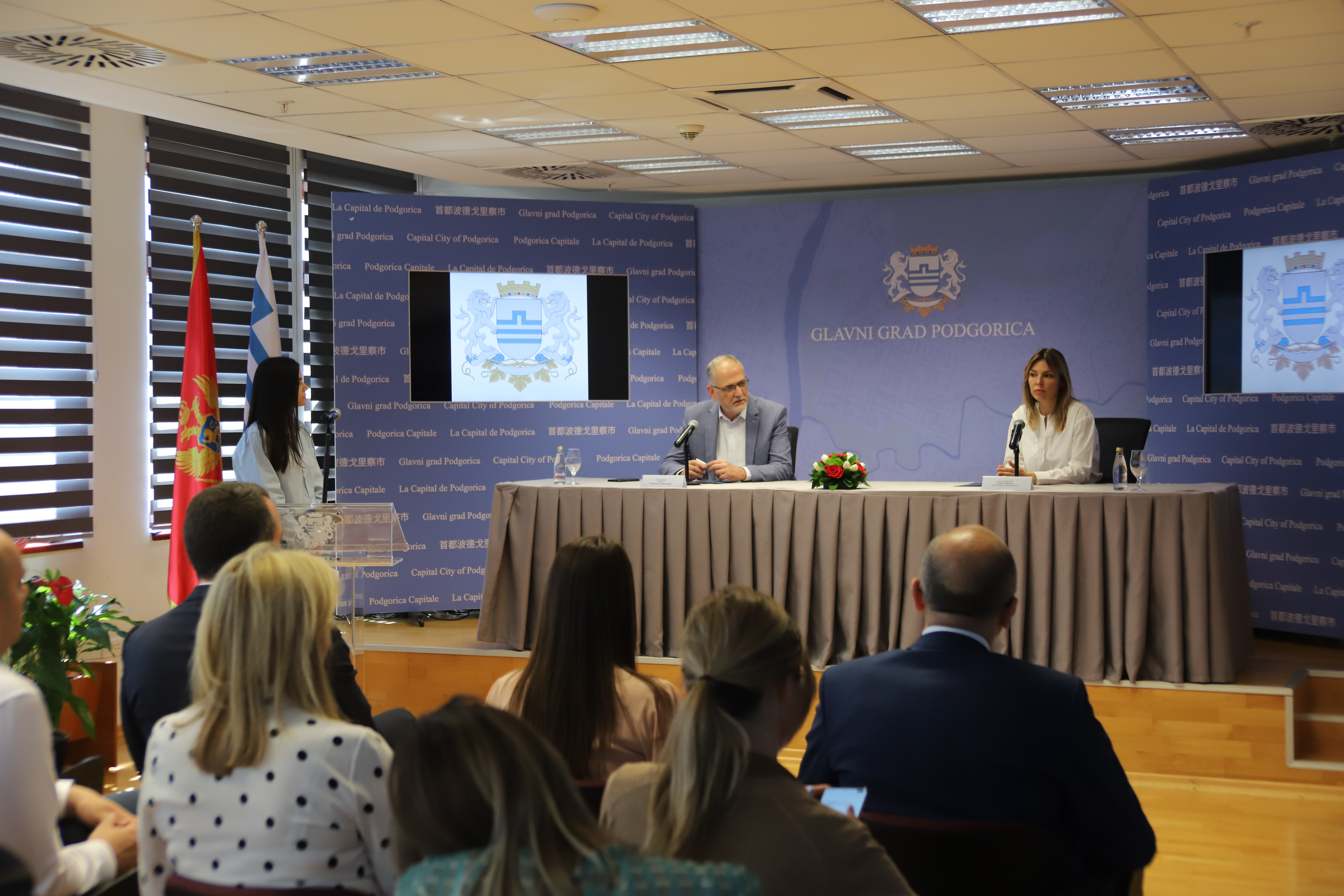 Potpisan memorandum o saradnji između Glavnog grada i Centra za ženska prava – Obezbijeđen smještaj za žrtve porodičnog nasilja