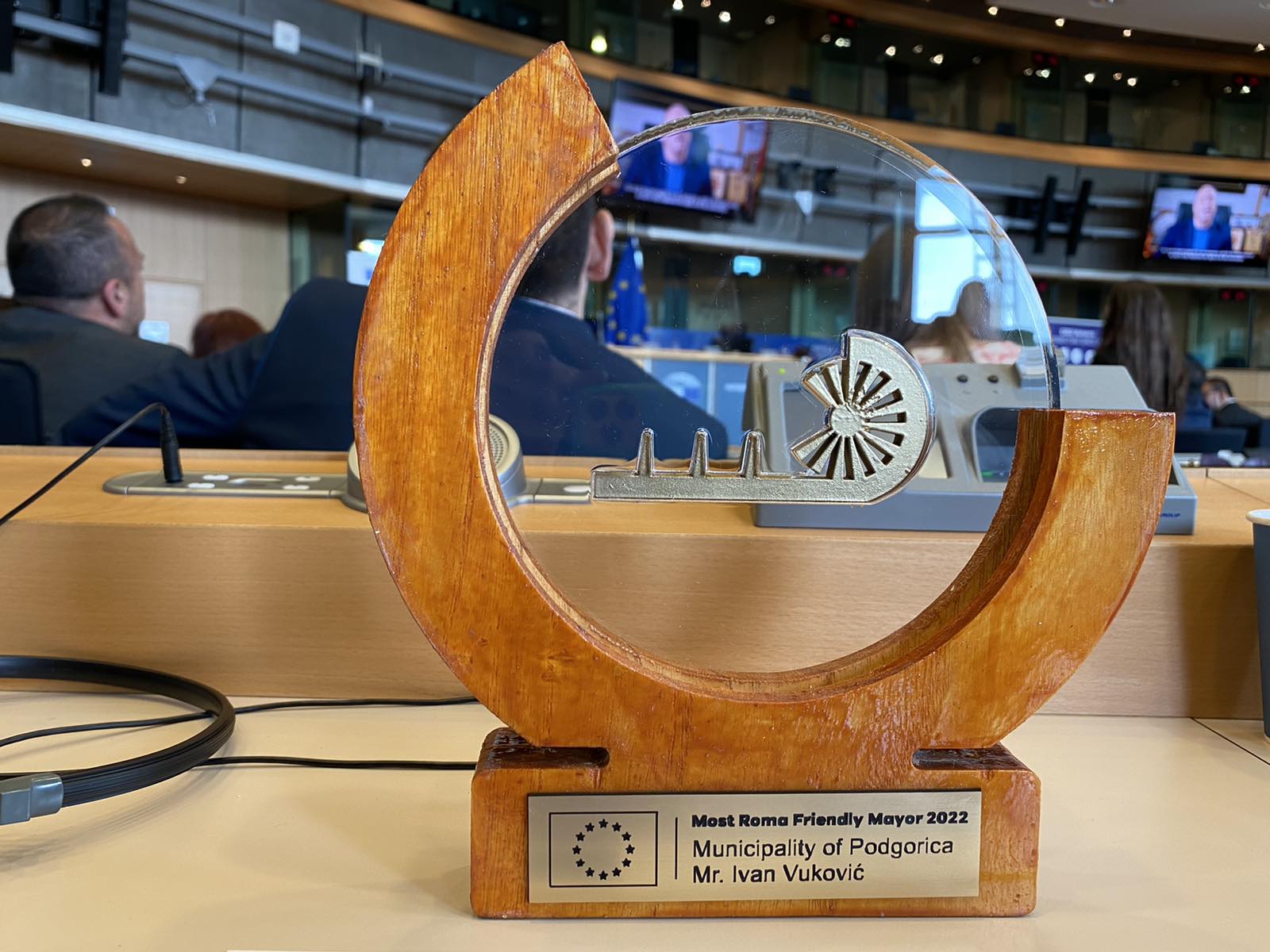 Podgorica pozitivan primjer odnosa prema Romima;  Vuković dobitnik nagrade Most Roma Friendly Mayor in Montenegro