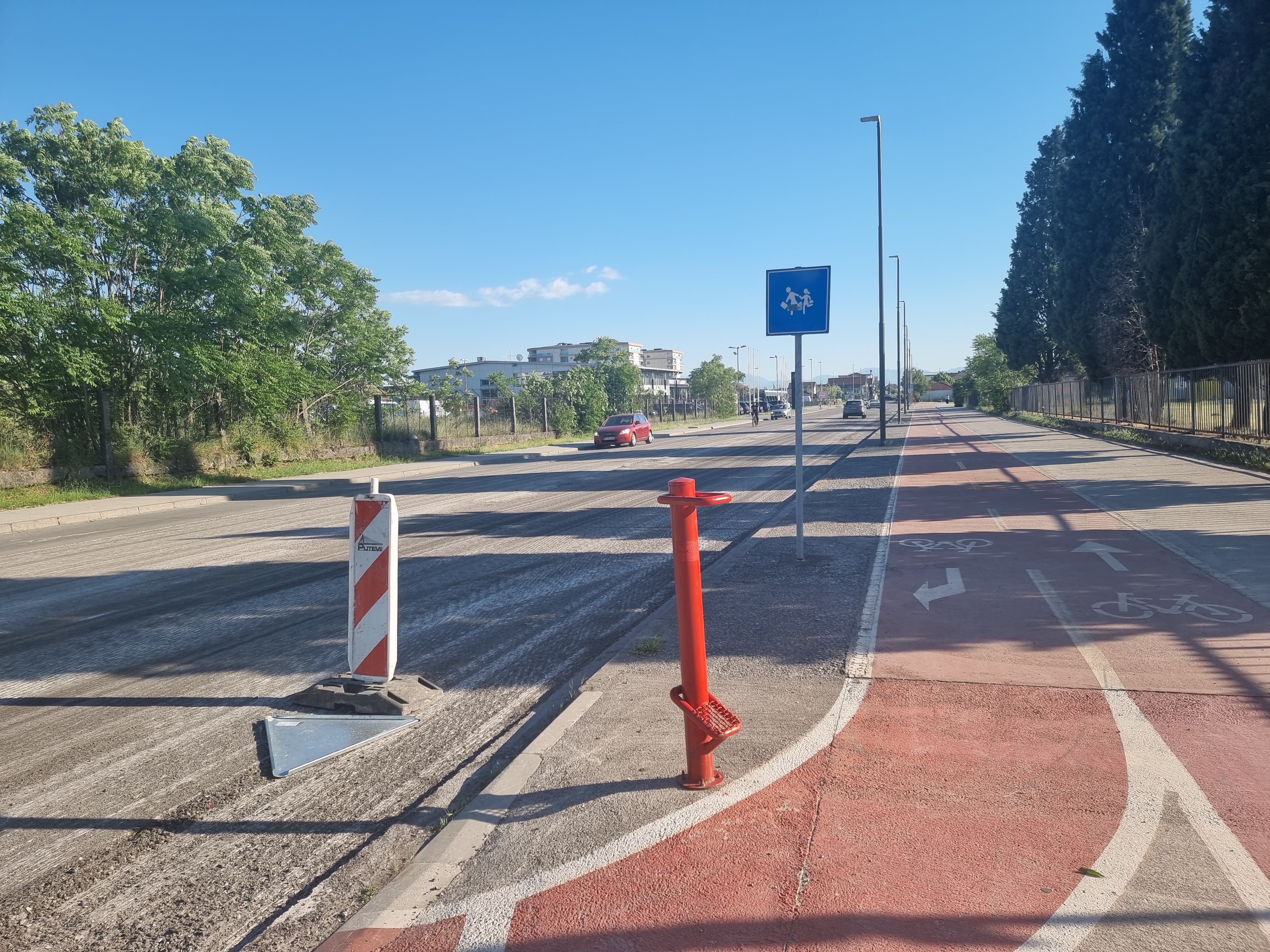 U toku radovi na sanaciji Ulice Kralja Nikole i izgradnji novih 60 parking mjesta