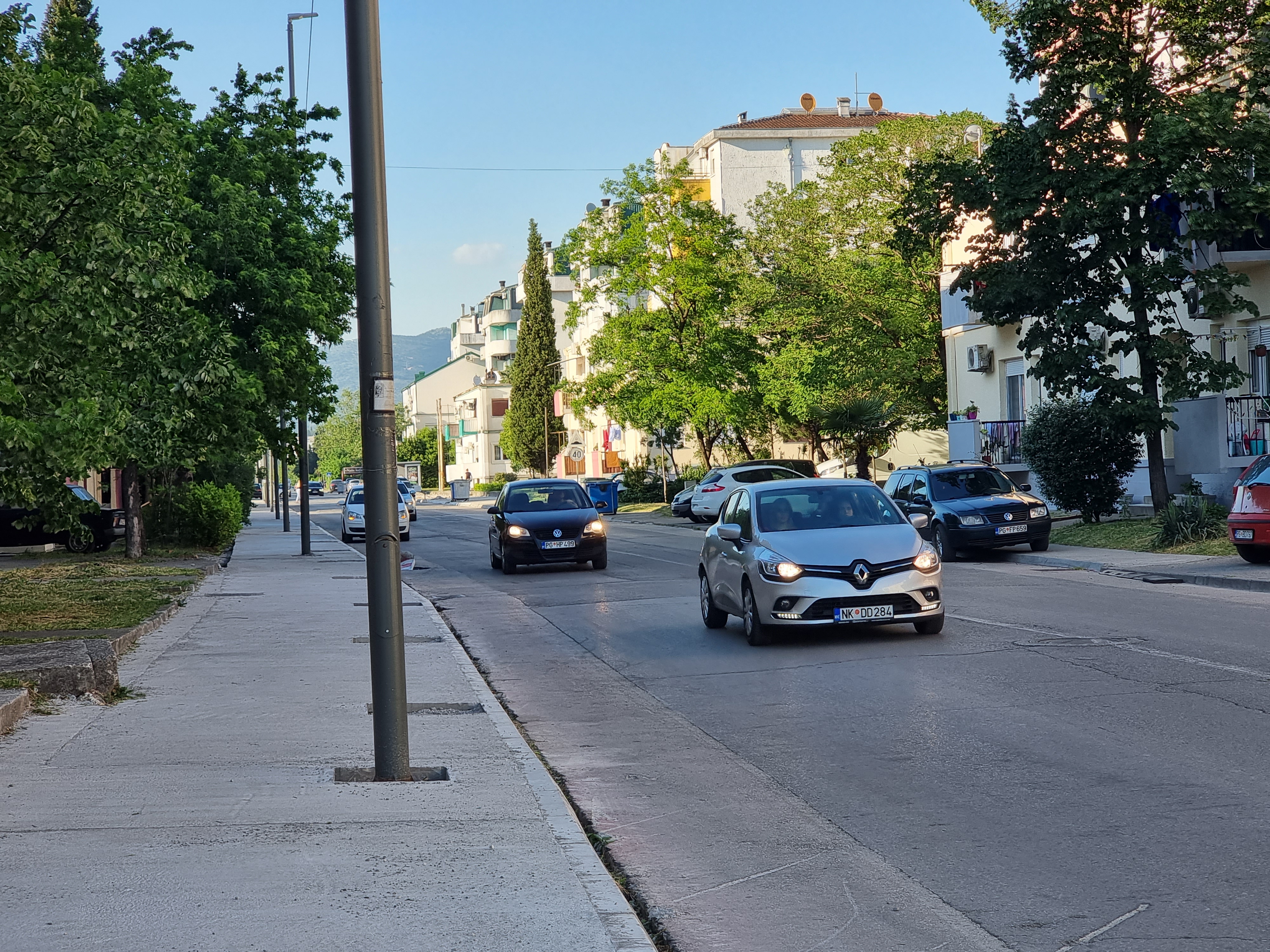 U toku radovi na sanaciji Ulice Kralja Nikole i izgradnji novih 60 parking mjesta