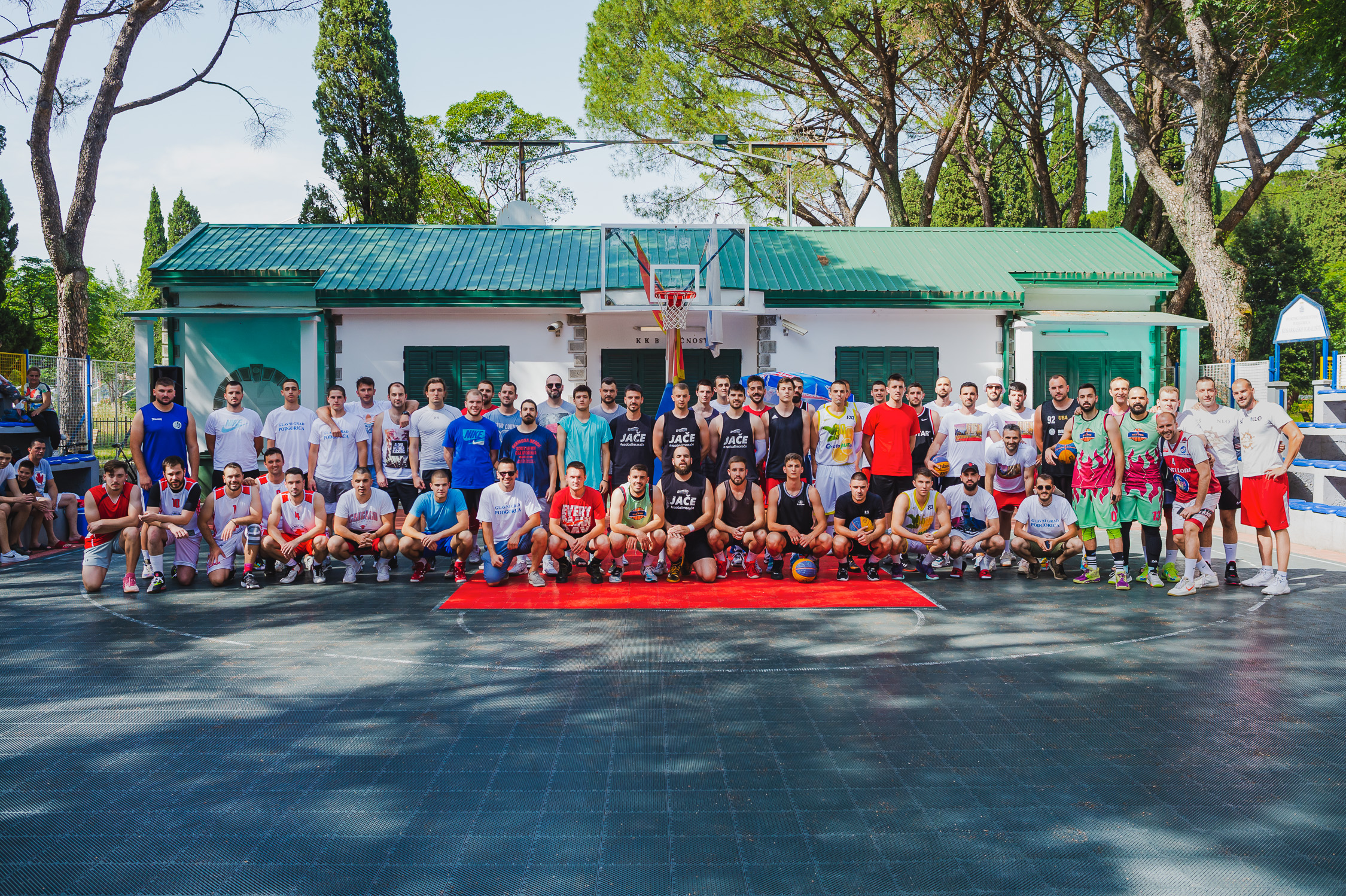 ,,Basket u mom kvartu'' dobio prvog šampiona: Old pub pobjednik spektakla u Njegoševom parku!
