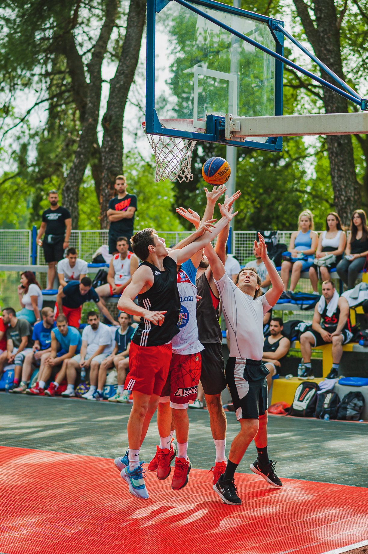 ,,Basket u mom kvartu'' dobio prvog šampiona: Old pub pobjednik spektakla u Njegoševom parku!