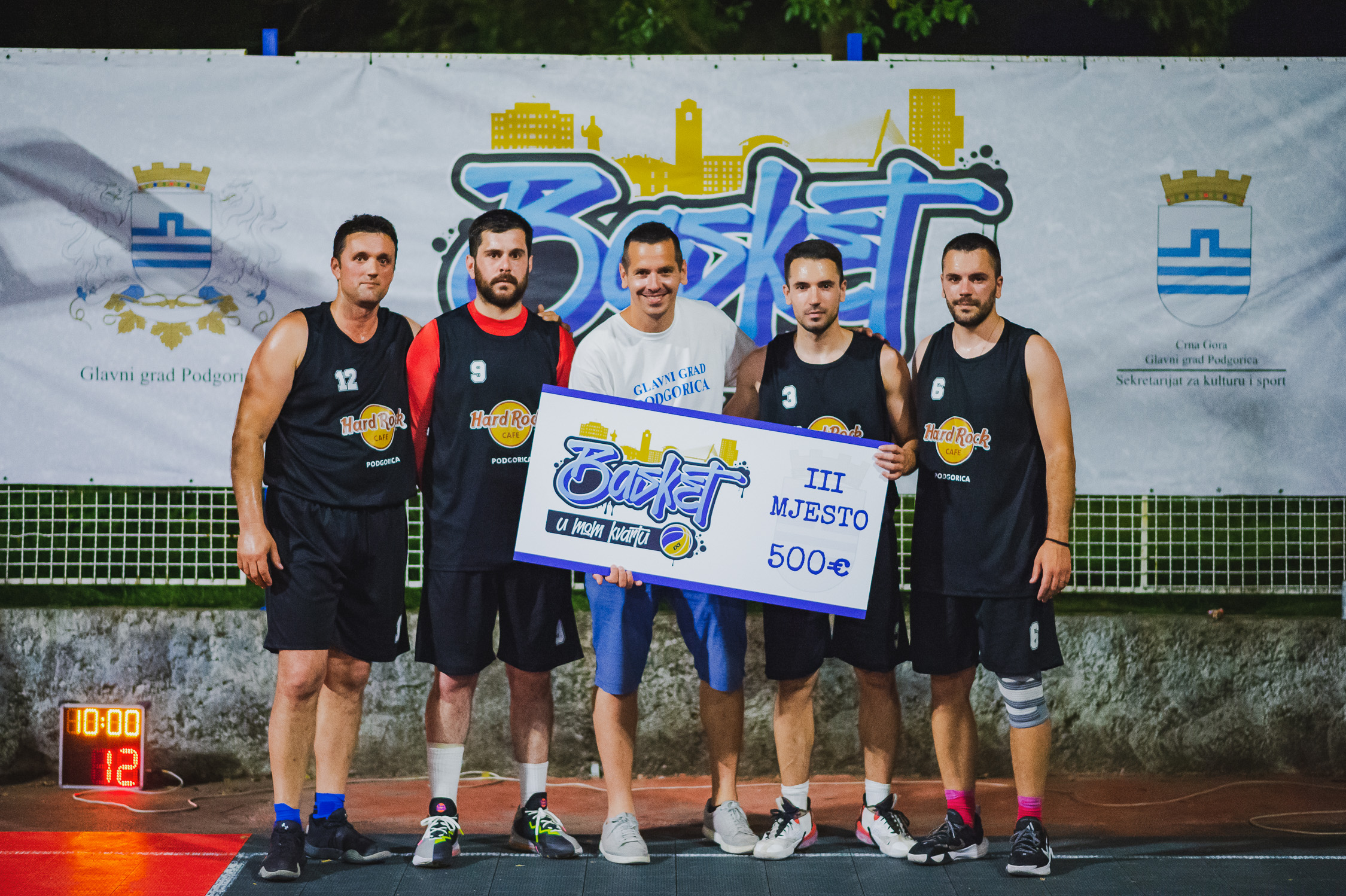 ,,Basket u mom kvartu'' dobio prvog šampiona: Old pub pobjednik spektakla u Njegoševom parku!