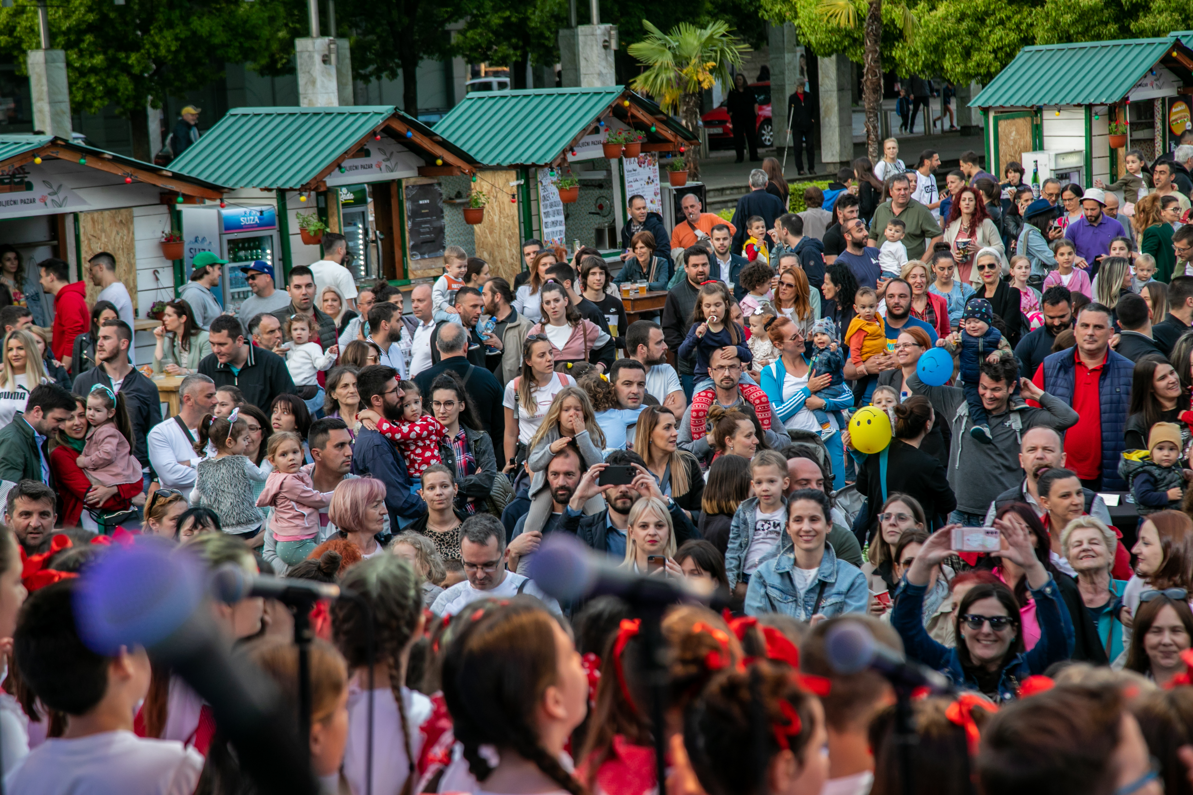 Sjajni programi i odlična atmosfera na Trgu nezavisnosti obilježili ovogodišnji Proljećni pazar