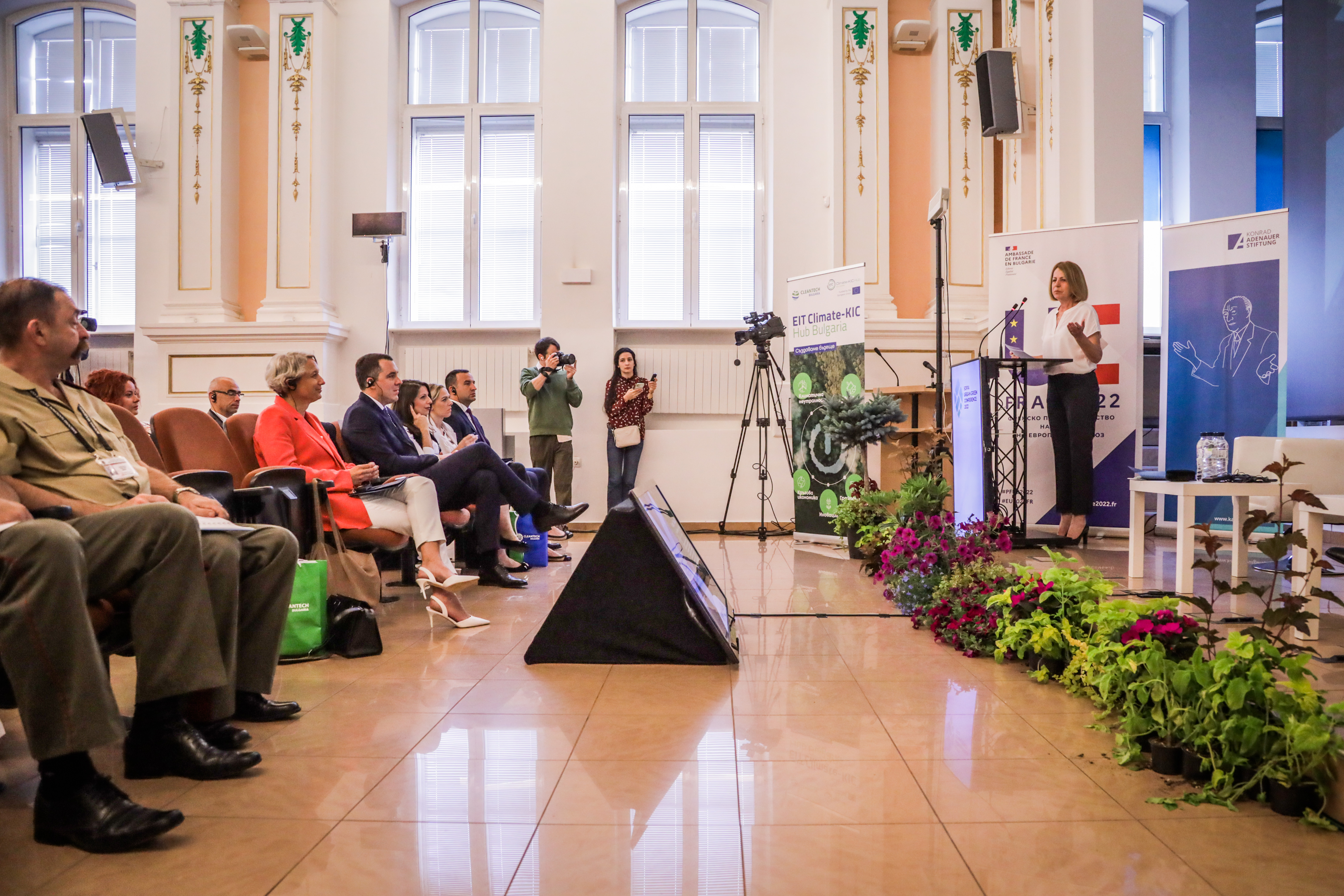 Gradonačelnica Sofije uskoro u uzvratnoj posjeti Podgorici; Saradnja dva grada u više oblasti