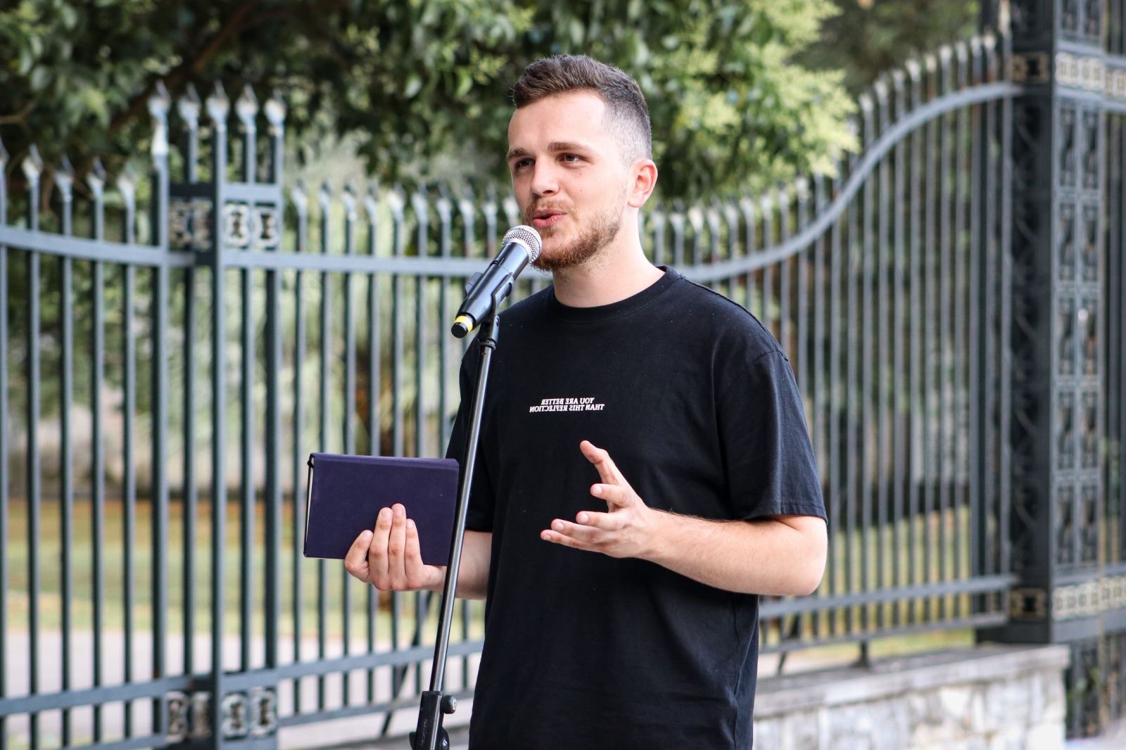 U Dječijoj ulici otvorena studentska izložba fotografija pod nazivom „Minimalizam“