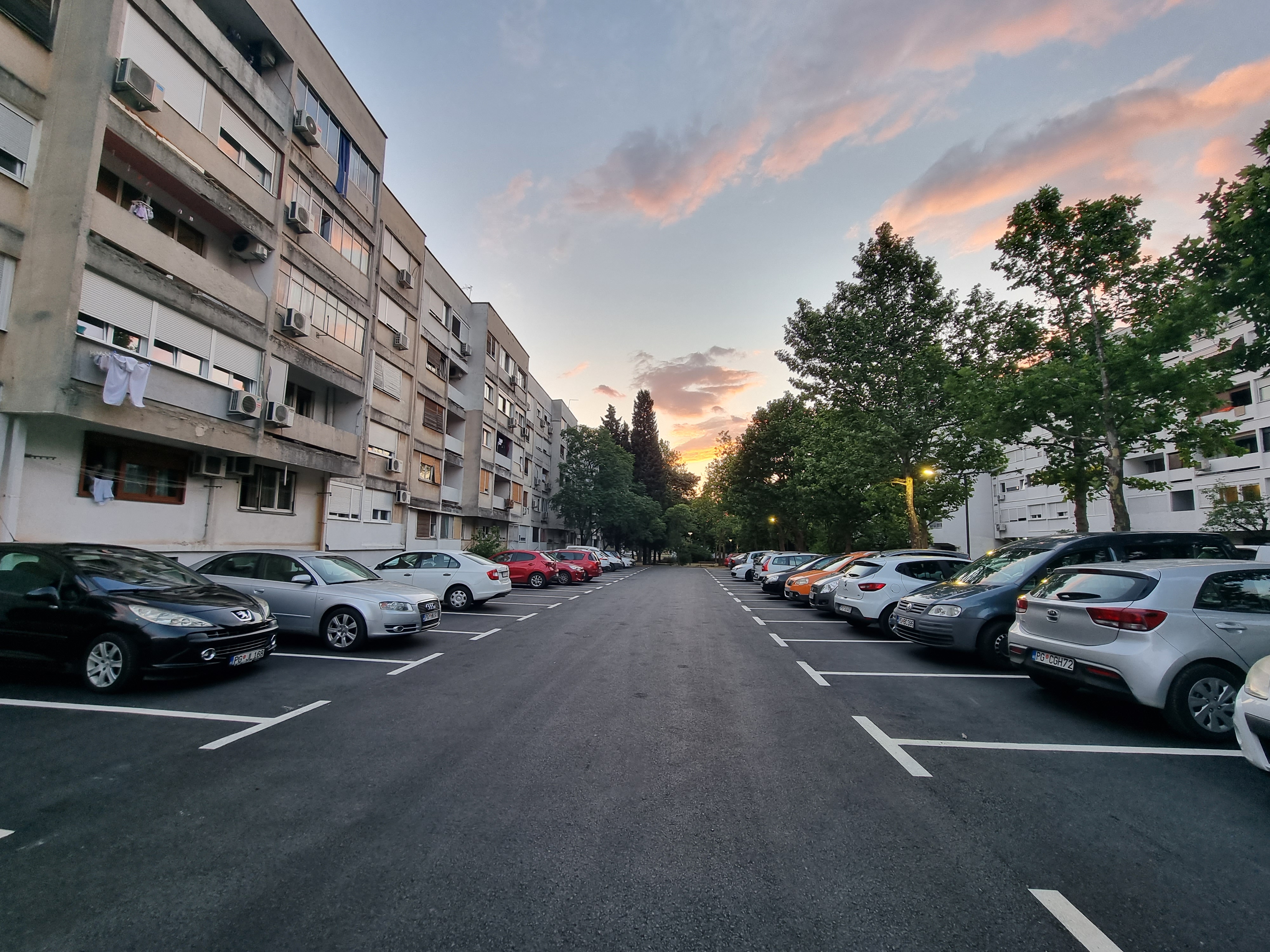 Sanirana saobraćajnica i novih 85 parking mjesta u MZ 19. decembar; Građani zadovoljni razvojem ovog dijela grada