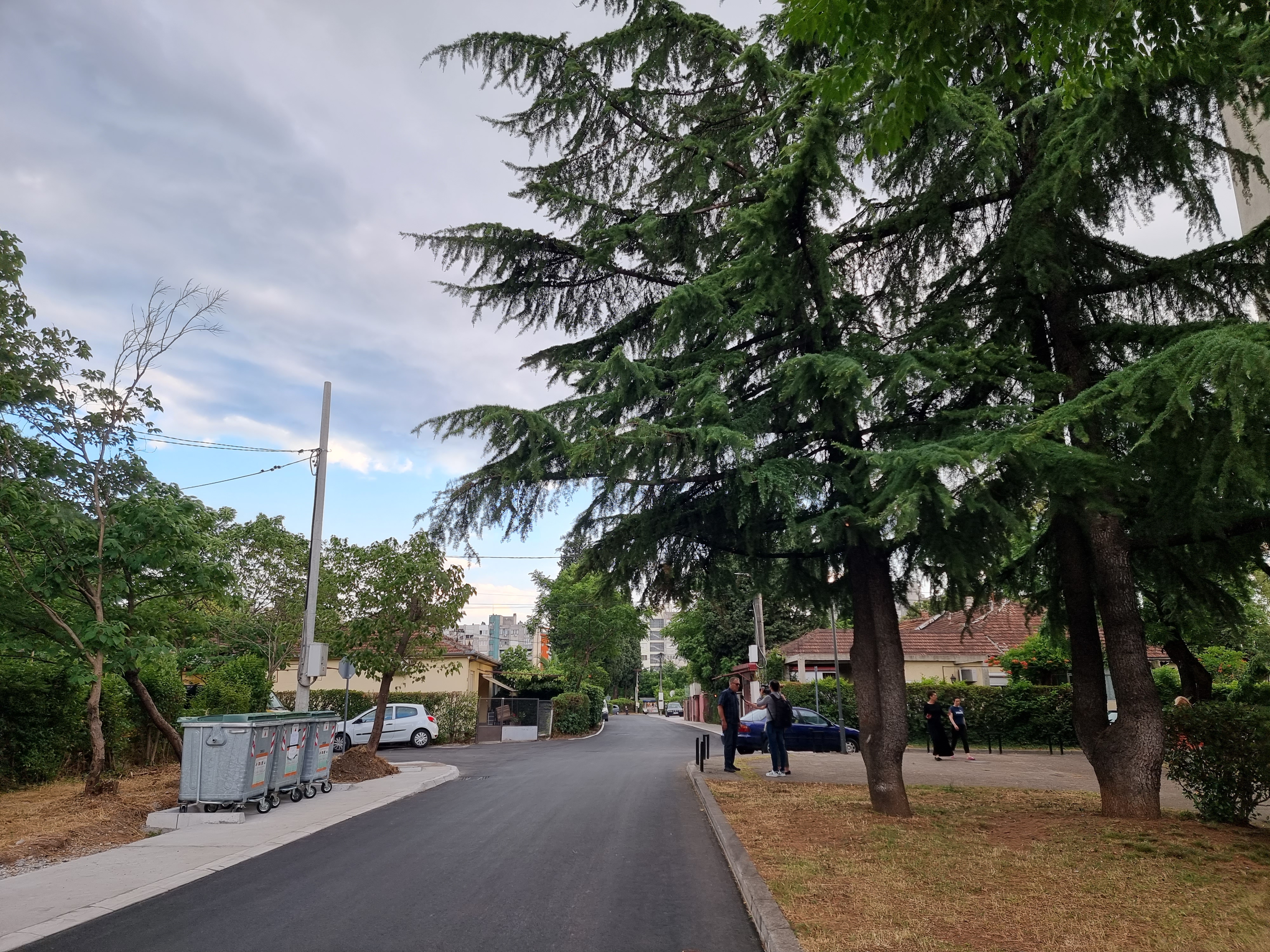 Sanirana saobraćajnica i novih 85 parking mjesta u MZ 19. decembar; Građani zadovoljni razvojem ovog dijela grada