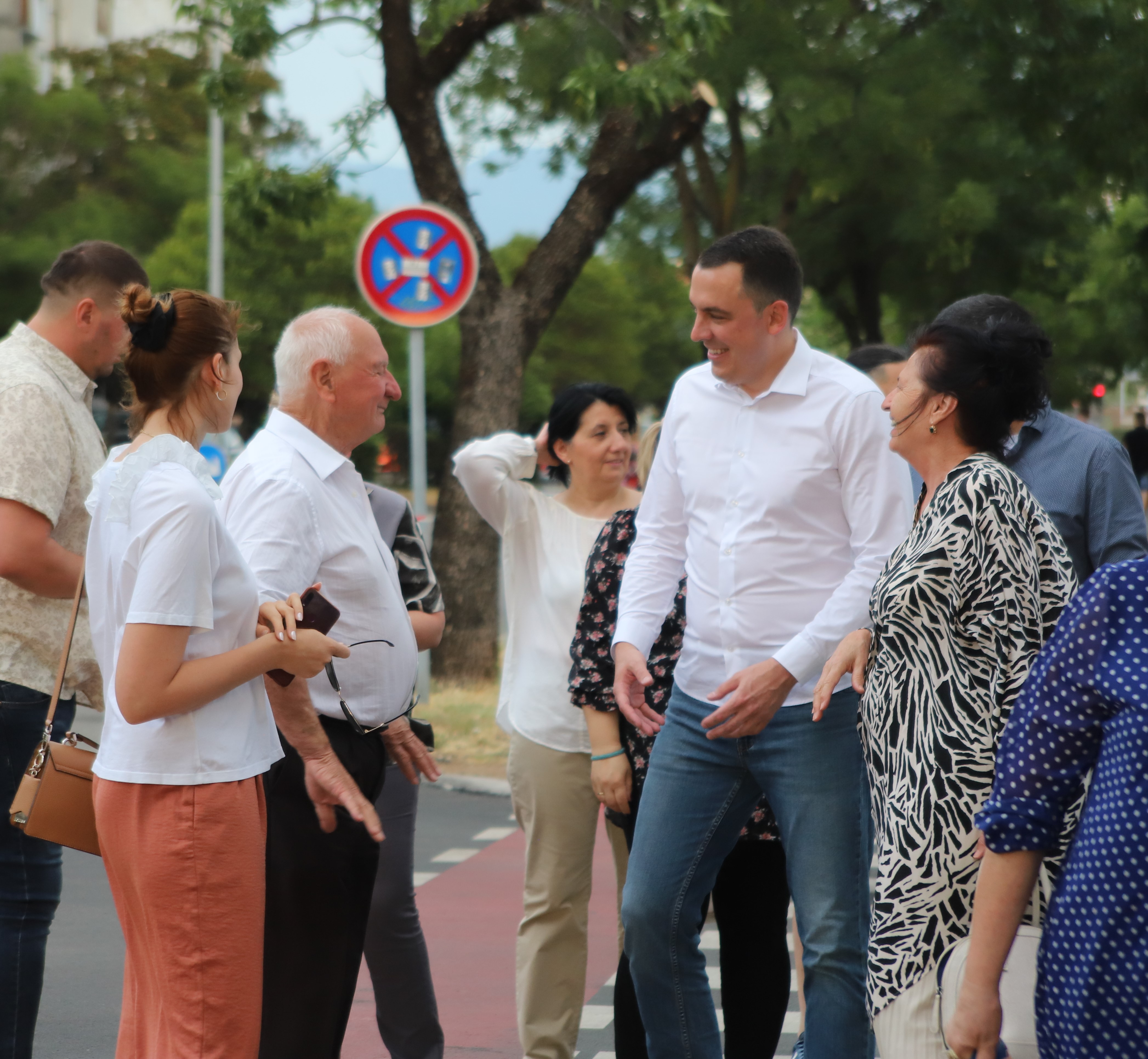 Sanirana saobraćajnica i novih 85 parking mjesta u MZ 19. decembar; Građani zadovoljni razvojem ovog dijela grada