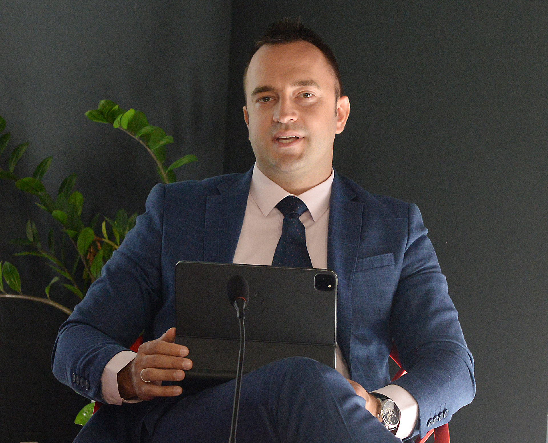 Crna Gora privlačna destinacija za digitalne nomade, Glavni grad baza poslovanja