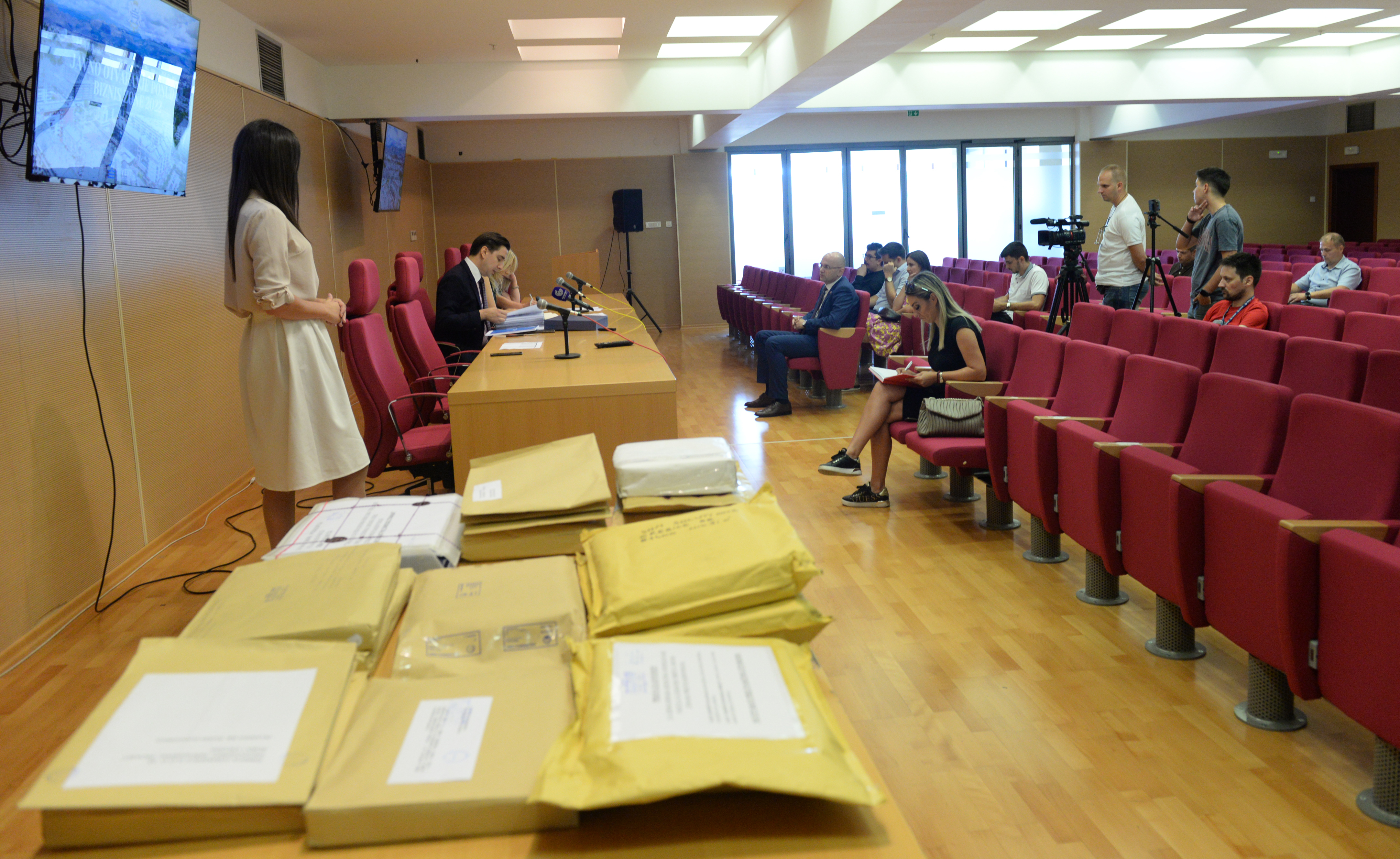 Veliko interesovanje investitora za biznis zone; Skoro 115 miliona novih investicija i 944 radna mjesta