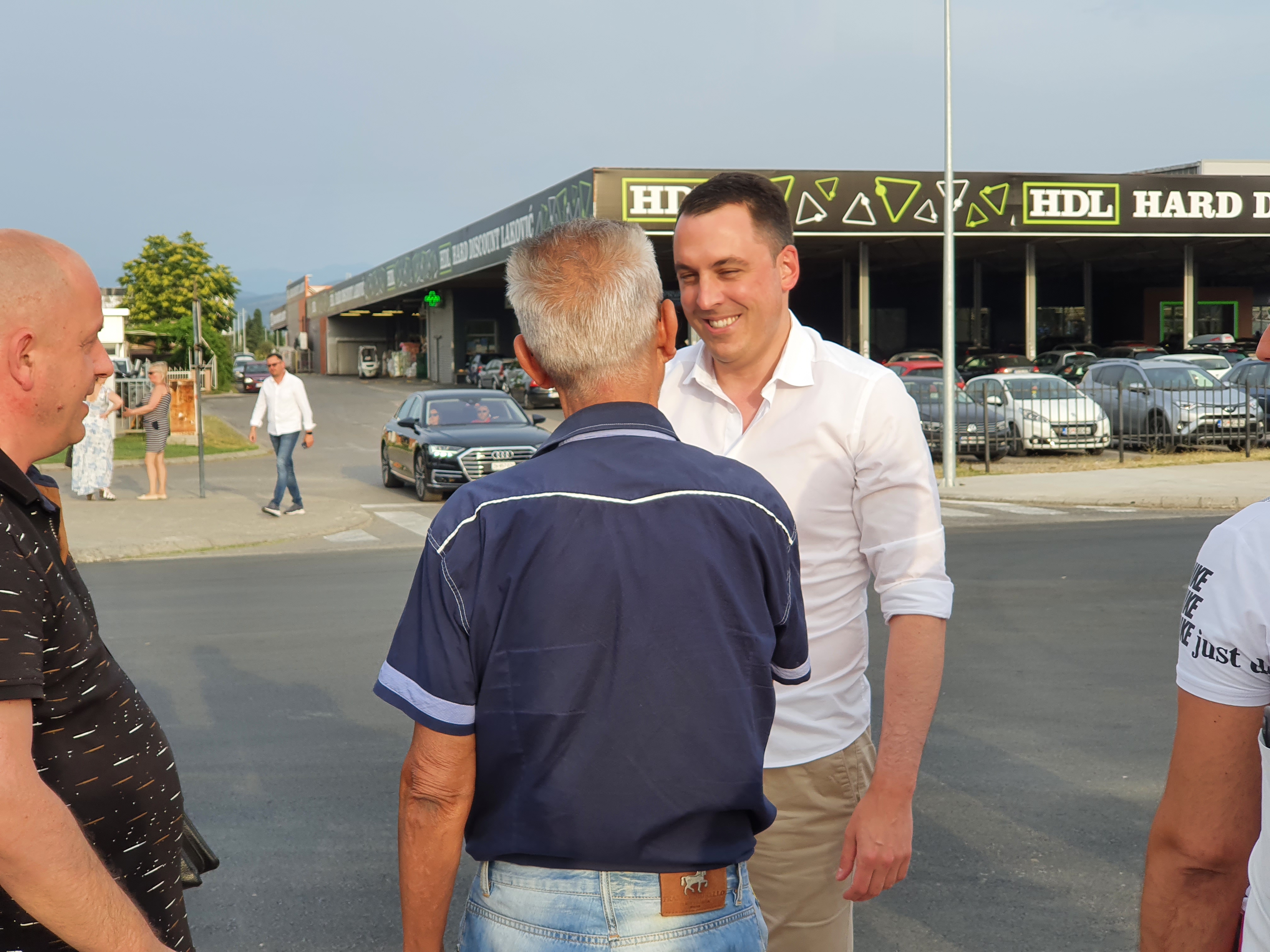 Rekonstruisana Ulica kralja Nikole i obezbijeđeno preko 120 novih parking mjesta