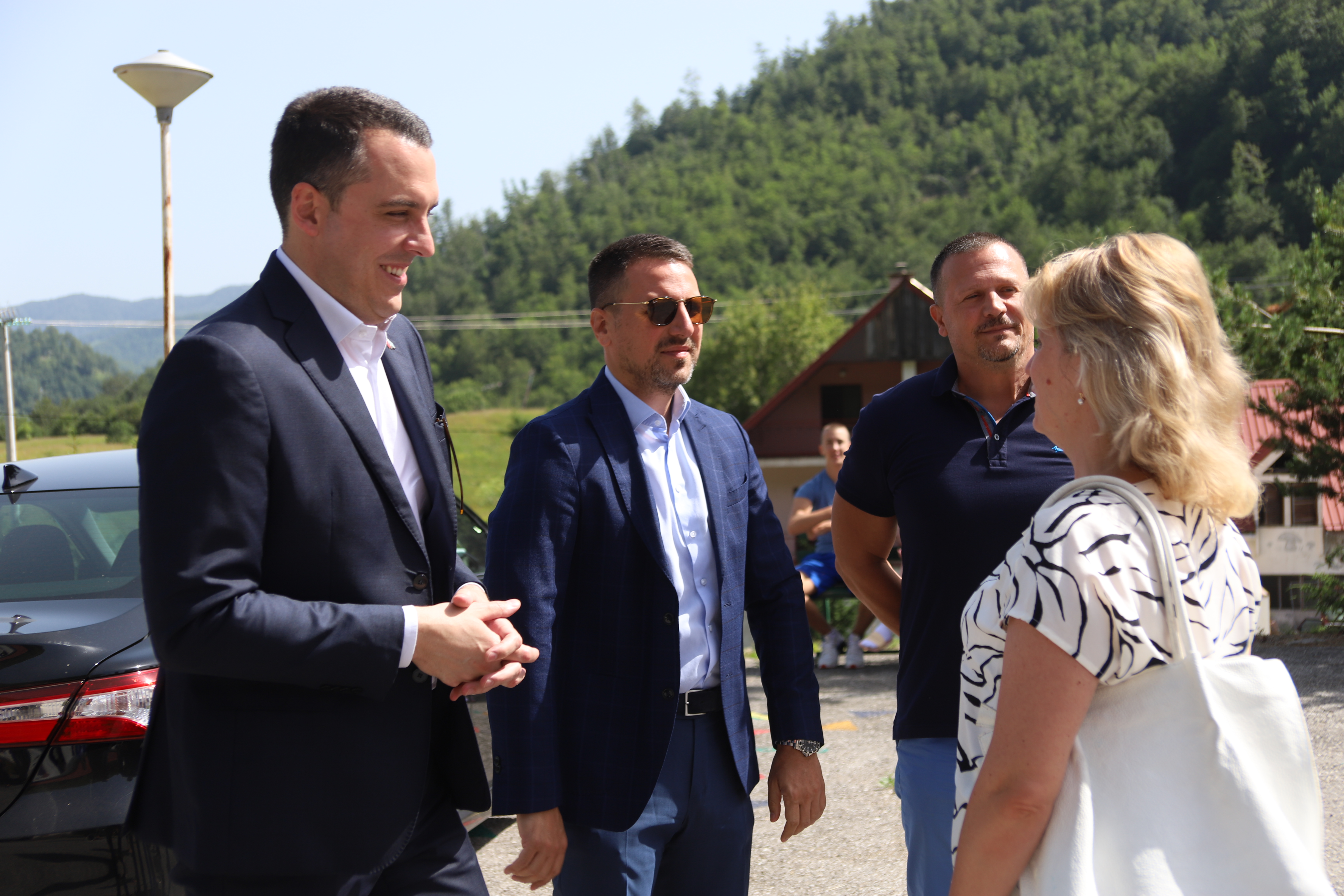 Mališani iz Podgorice i Ukrajine prvi gosti dječjeg odmarališta na Veruši