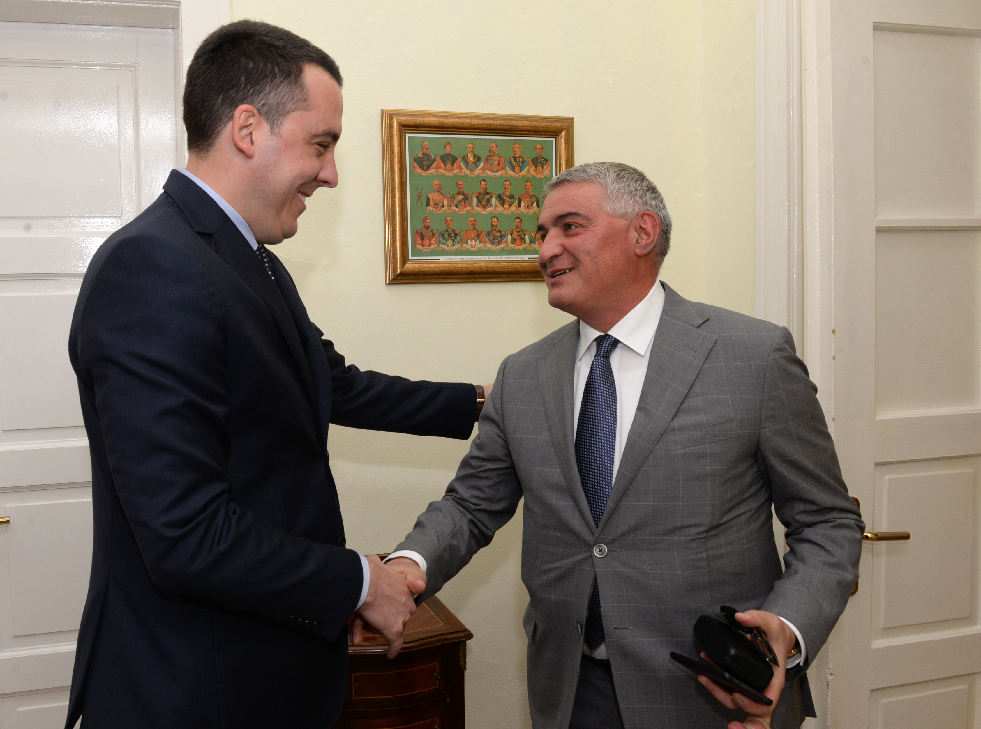 Vuković sa Hovakimianom: Jačati saradnju između Podgorice i Jerevana