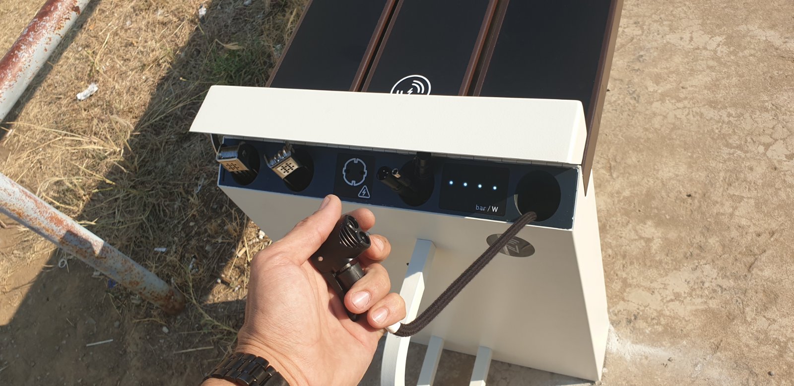 Glavni grad partner na projektu I.N.G.R.I.D; Na sedam lokacija u Podgorici postavljene solarne klupe