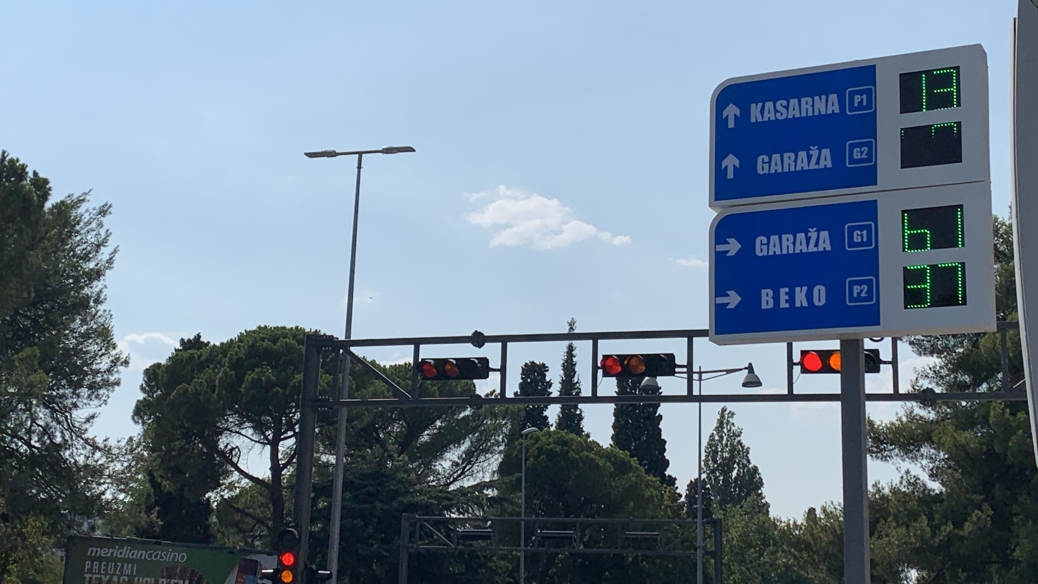 Parking servis nastavlja digitalizaciju usluga; Info led table na još tri lokacije u gradu