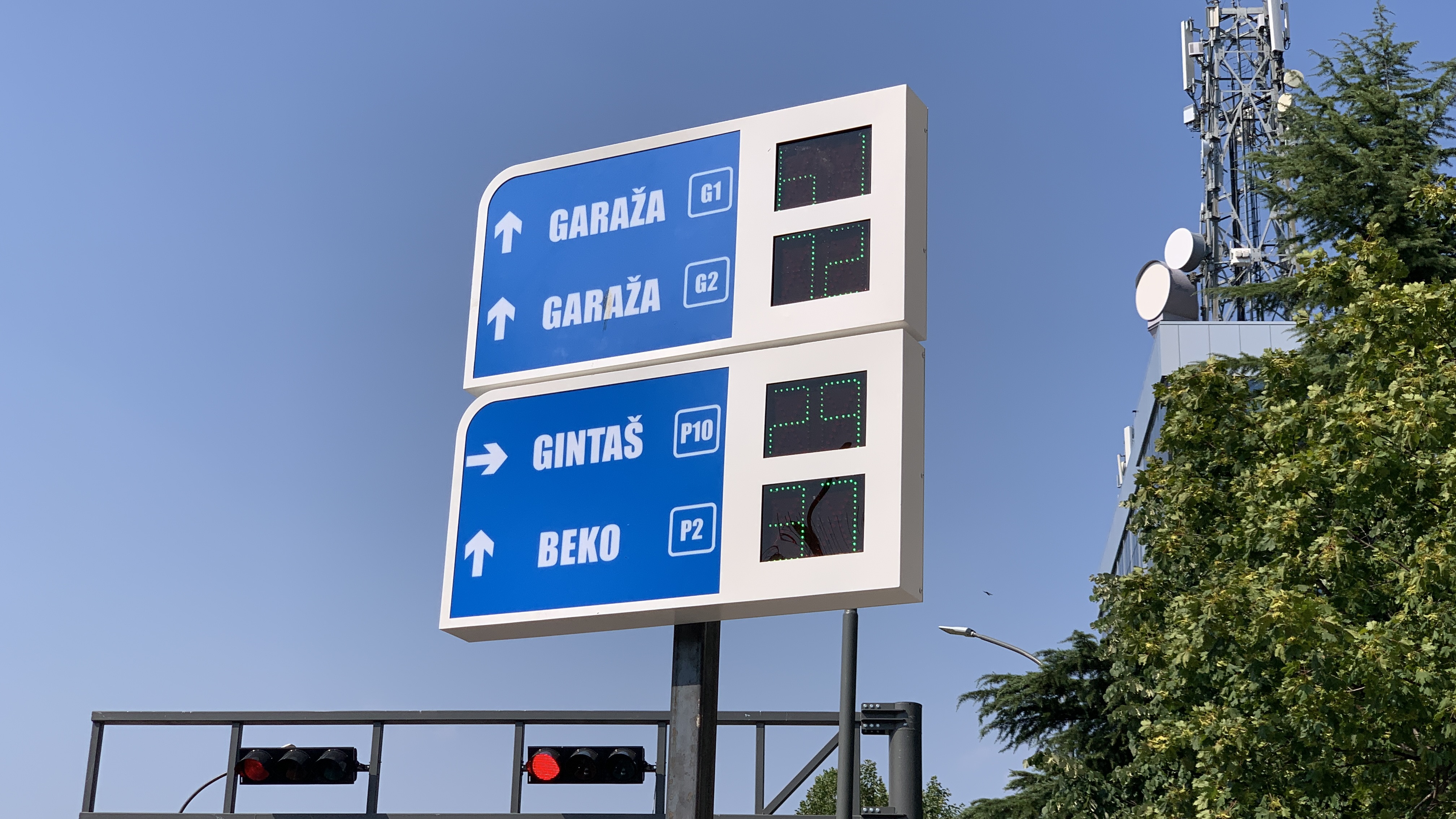 Parking servis nastavlja digitalizaciju usluga; Info led table na još tri lokacije u gradu