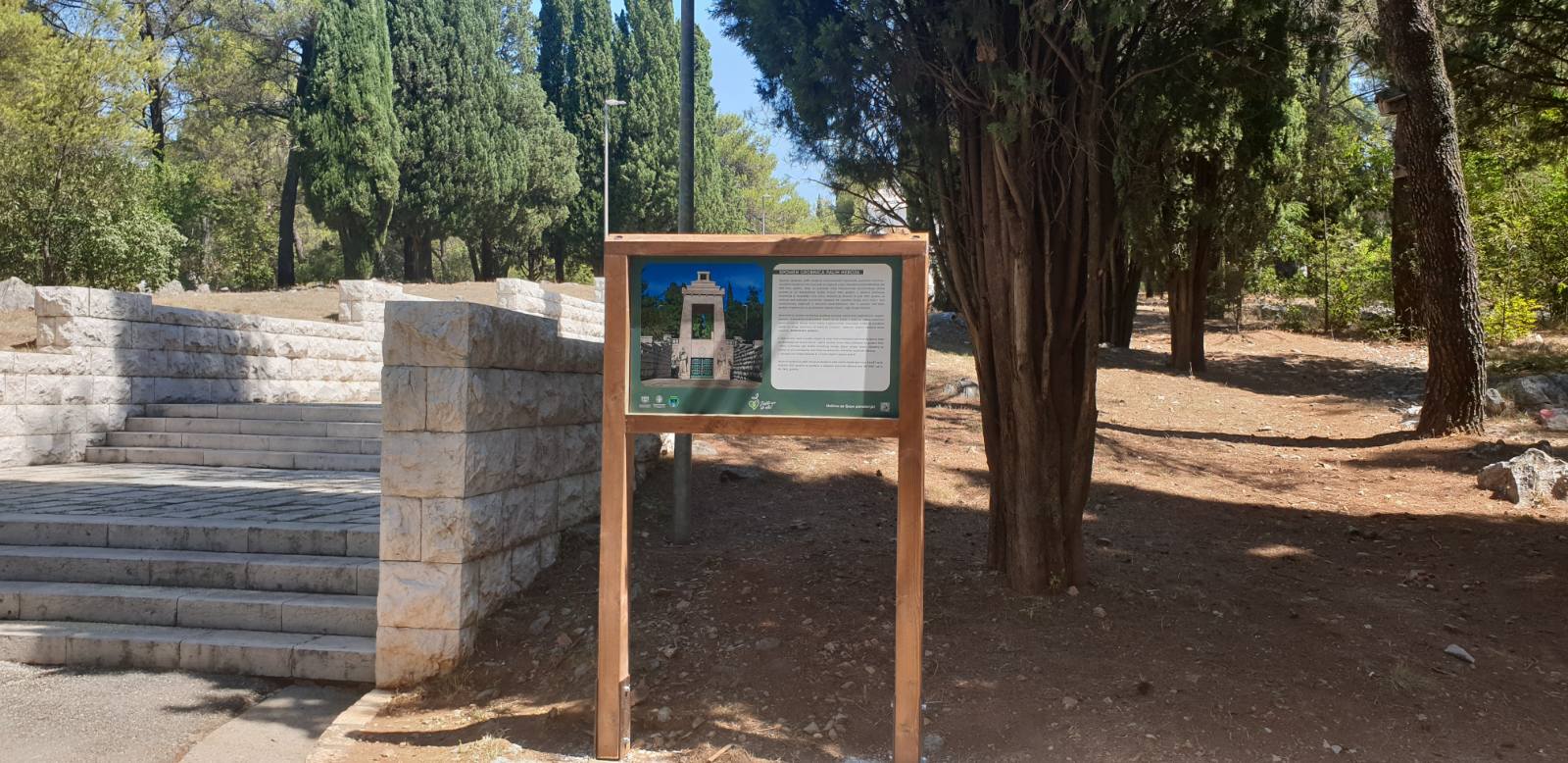 Na Gorici postavljene informativne table; Novi sadržaj prilagođen prirodnom ambijentu zaštićenog područja