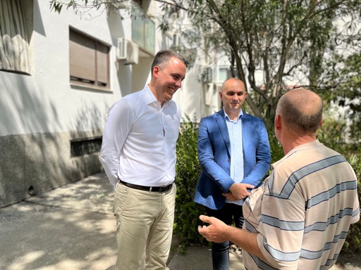 Jednoj od najvećih zgrada u Podgorici vraćen autentičan izgled; Radovi na zgradi Splićanka u završnoj fazi