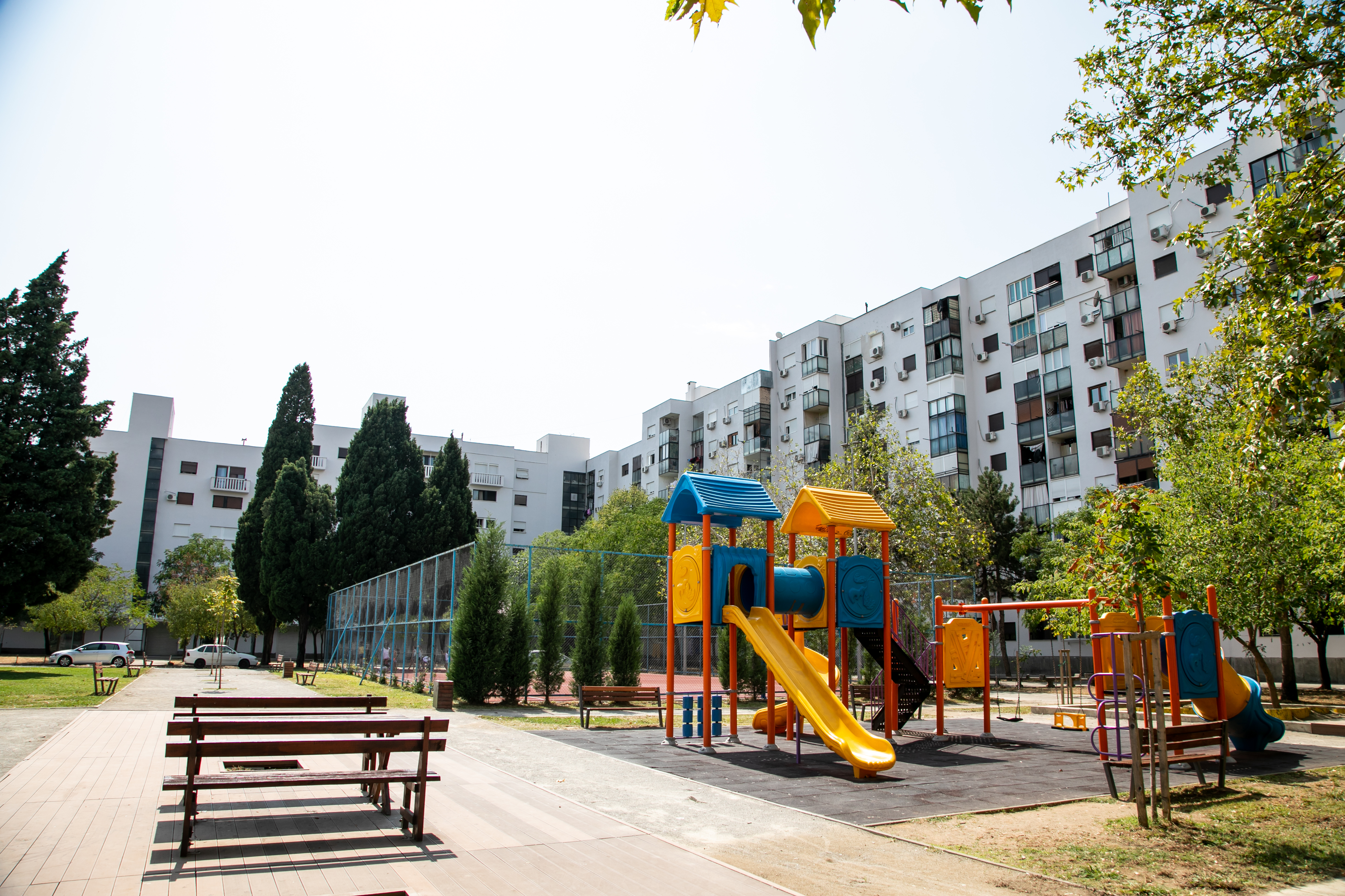 Jednoj od najvećih zgrada u Podgorici vraćen autentičan izgled; Radovi na zgradi Splićanka u završnoj fazi