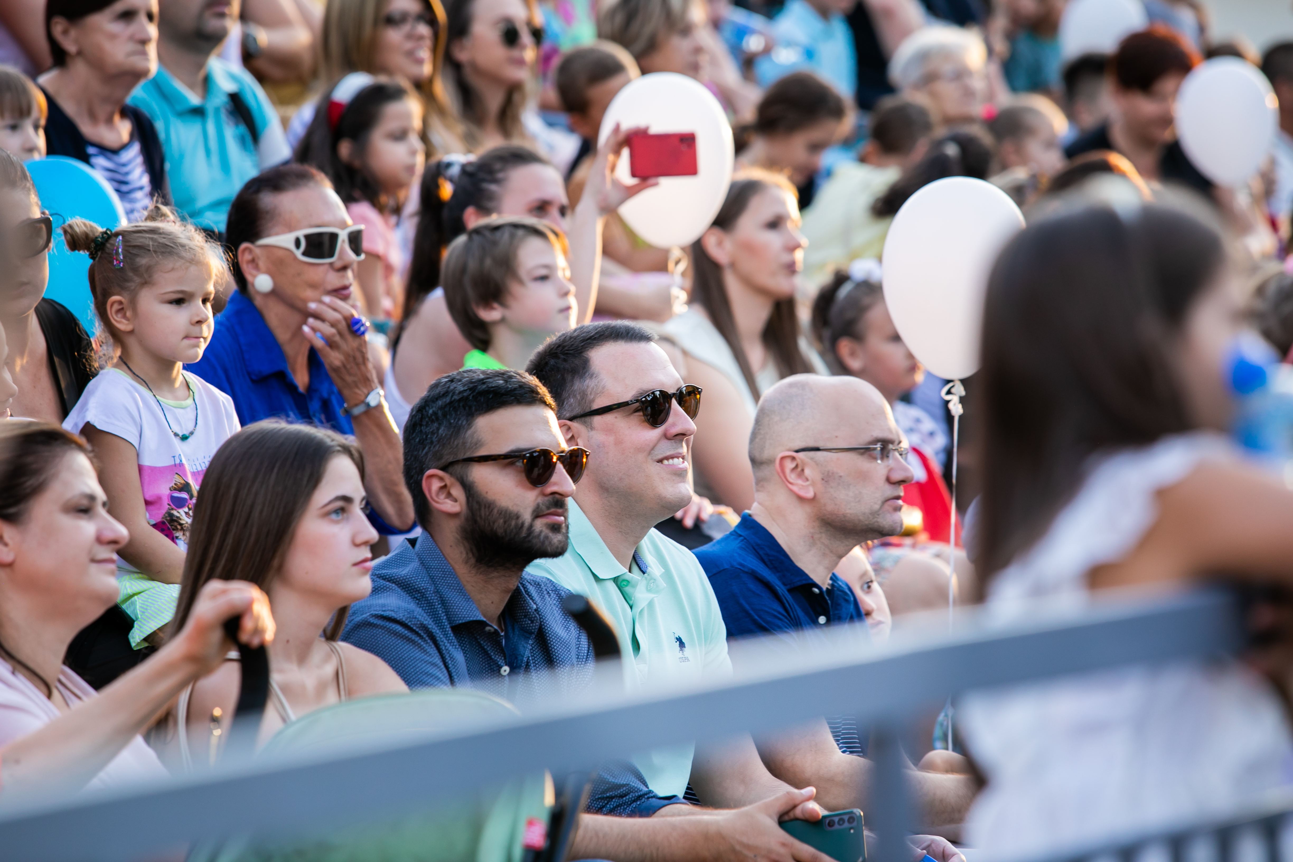 Na rekonstruisanom Stadionu malih sportova oživjeli još jednu tradiciju; Vuković poželio sreću i uspjeh školarcima