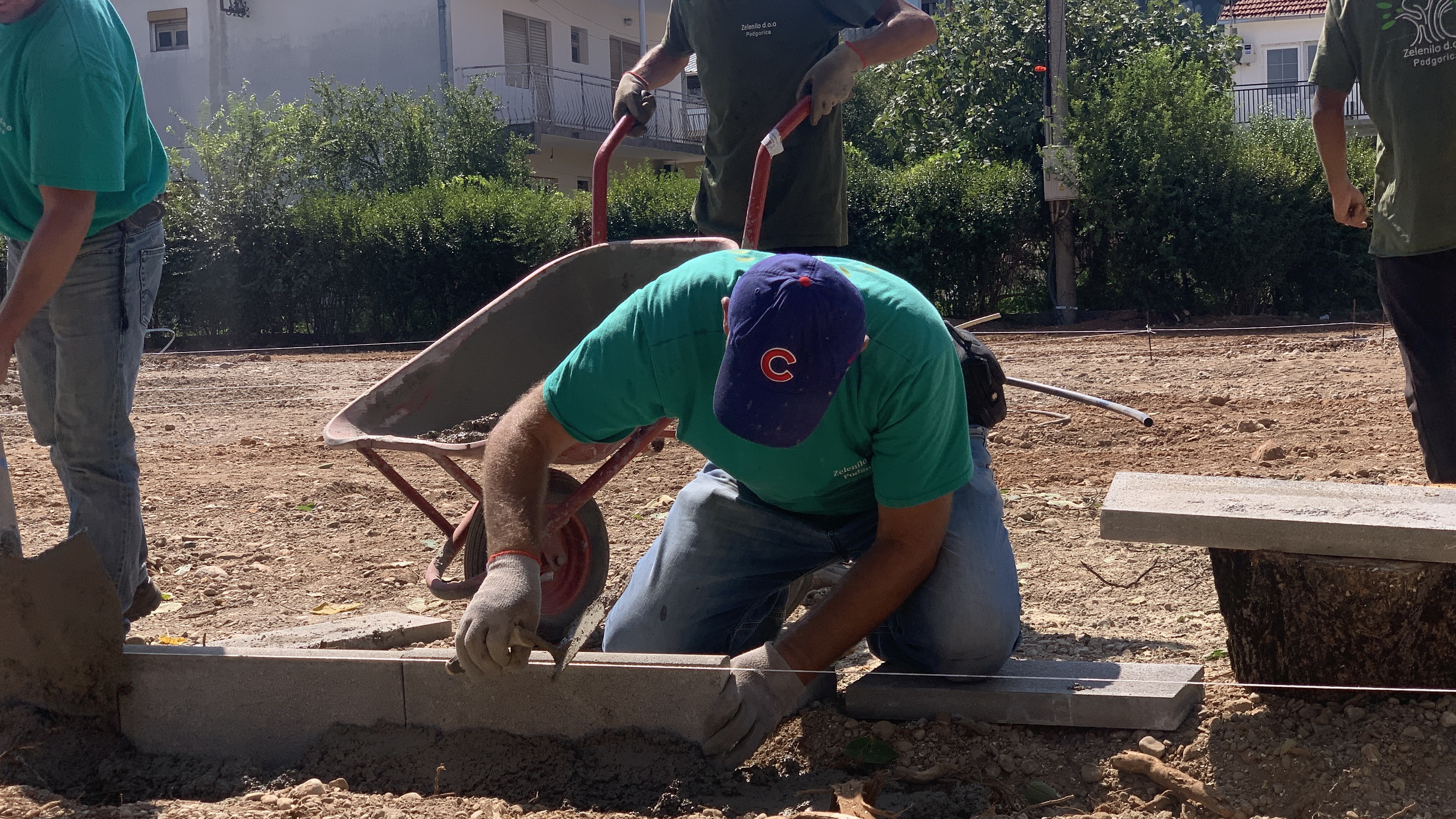 U toku radovi na izgradnji sportsko rekreativne zone u Ulici Miladina Popovića