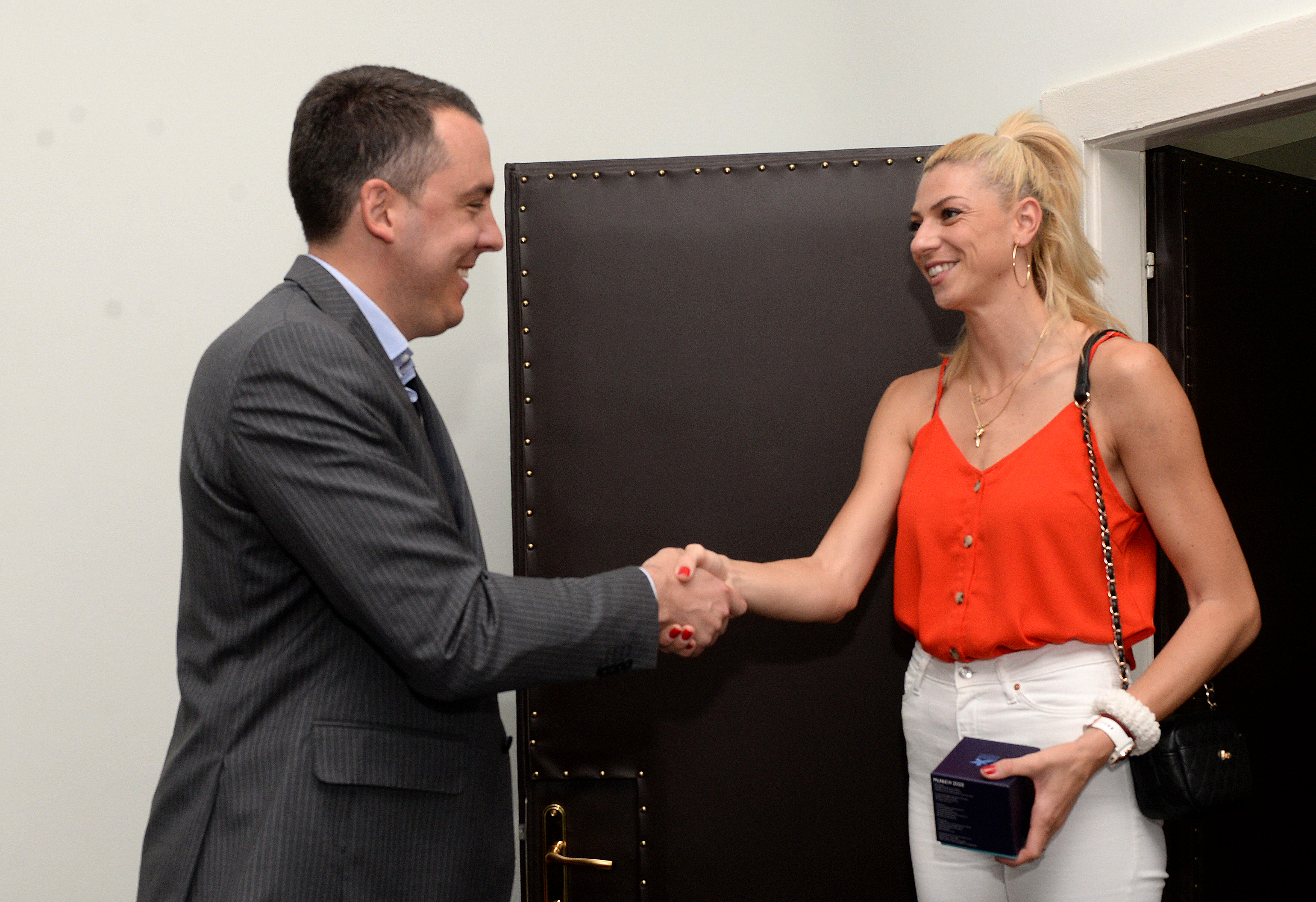 Gradonačelnik Podgorice upriličio prijem za Mariju Vuković; Rezultati za ponos zaslužuju podršku, Glavni grad će graditi Atletski stadion u Podgorici