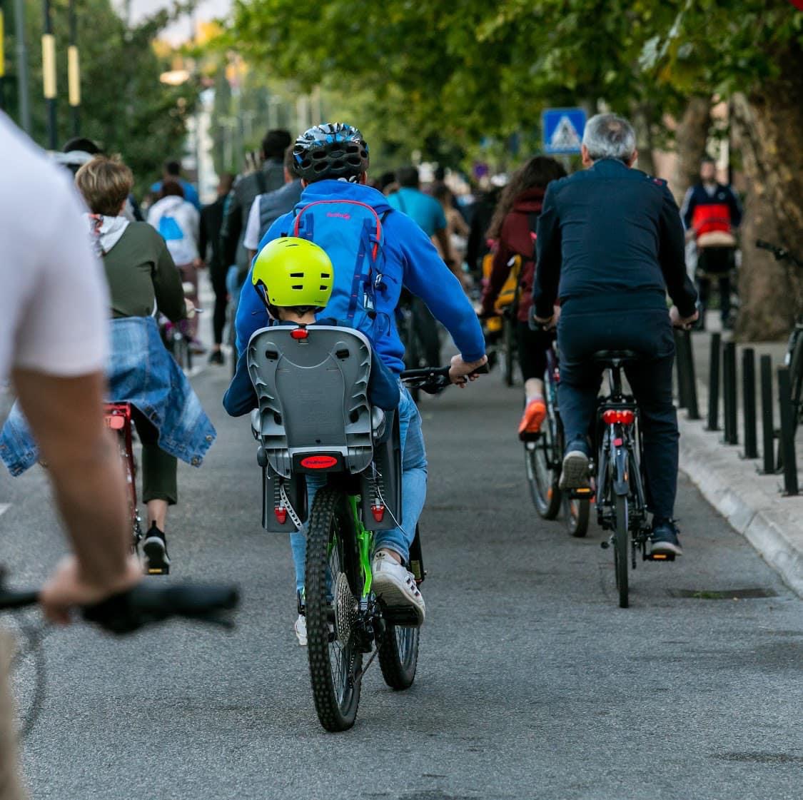 Biciklistička revolucija u Podgorici se nastavlja; Na ulicama glavnog grada 1700 novih dvotočkaša