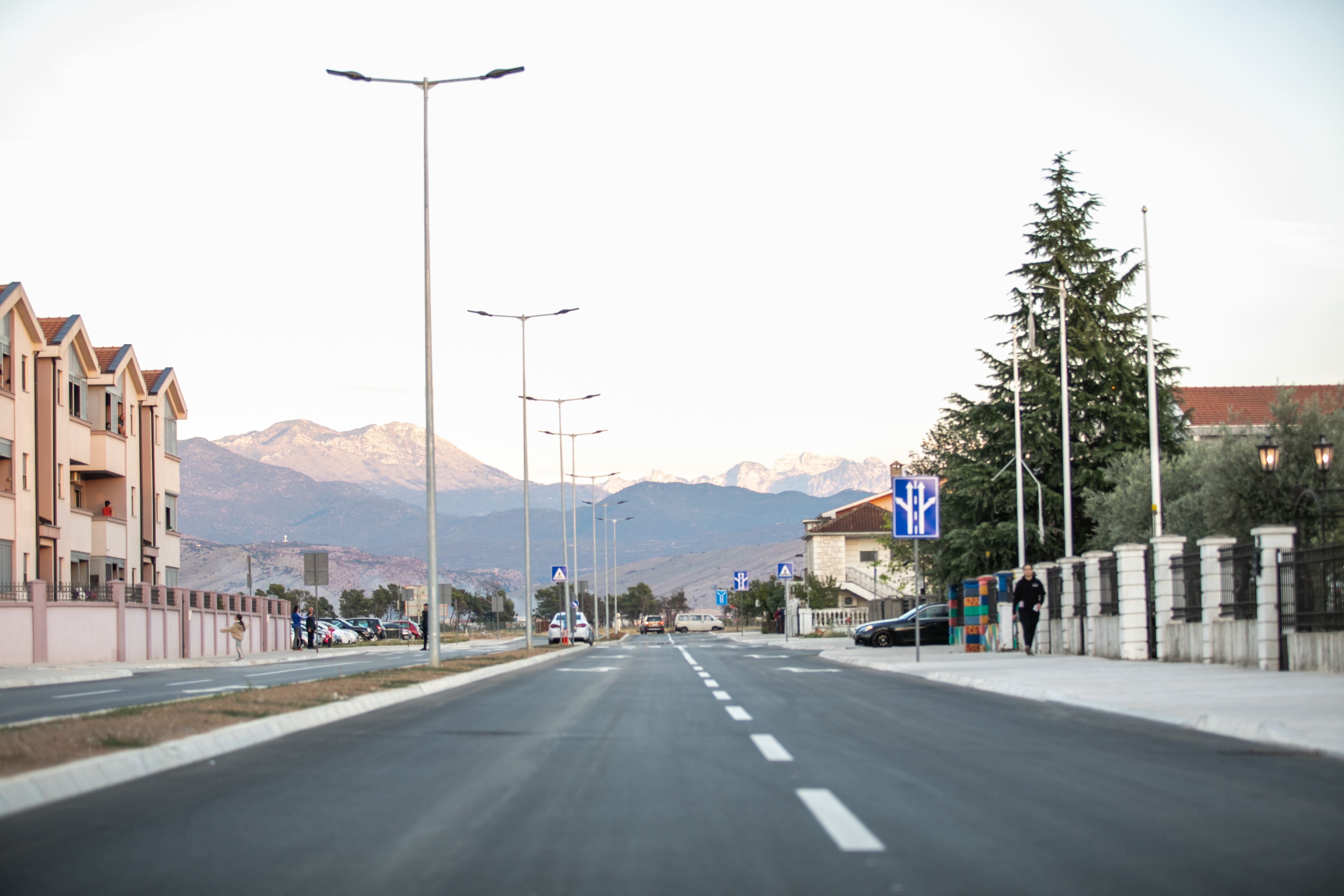 Završena izgradnja Zmaj Jovinog bulevara na Starom aerodromu; Vuković: Glavni grad pokazao odgovoran odnos prema stanovnicima ovog dijela grada; Interes građana na prvom mjestu
